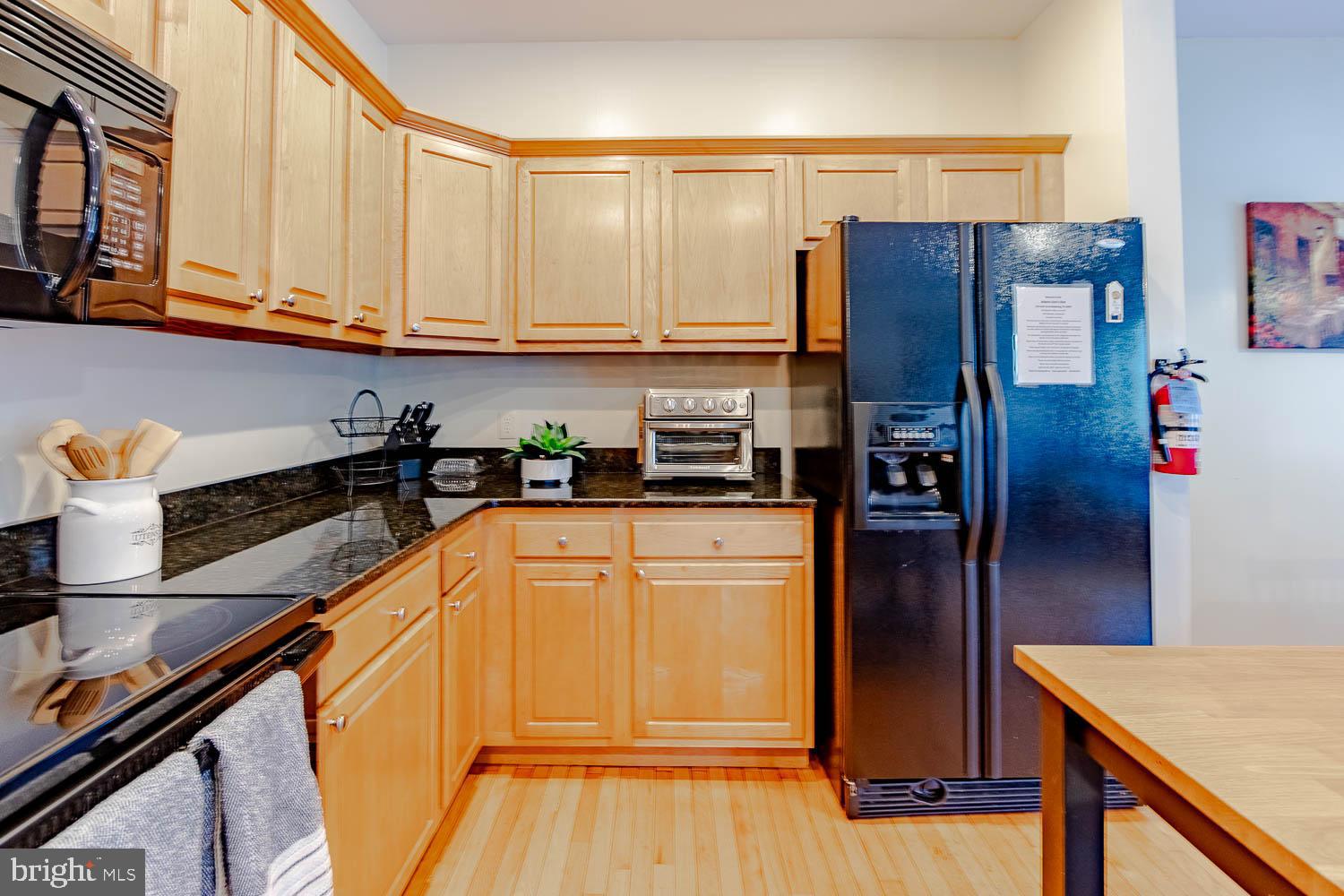 ELKSVIEW - Residential