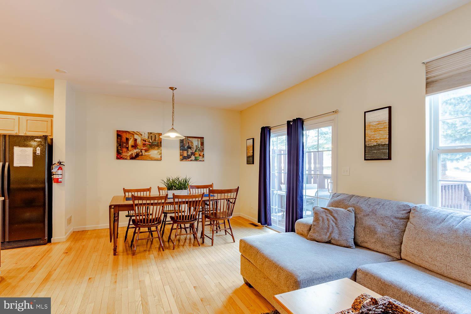 ELKSVIEW - Residential