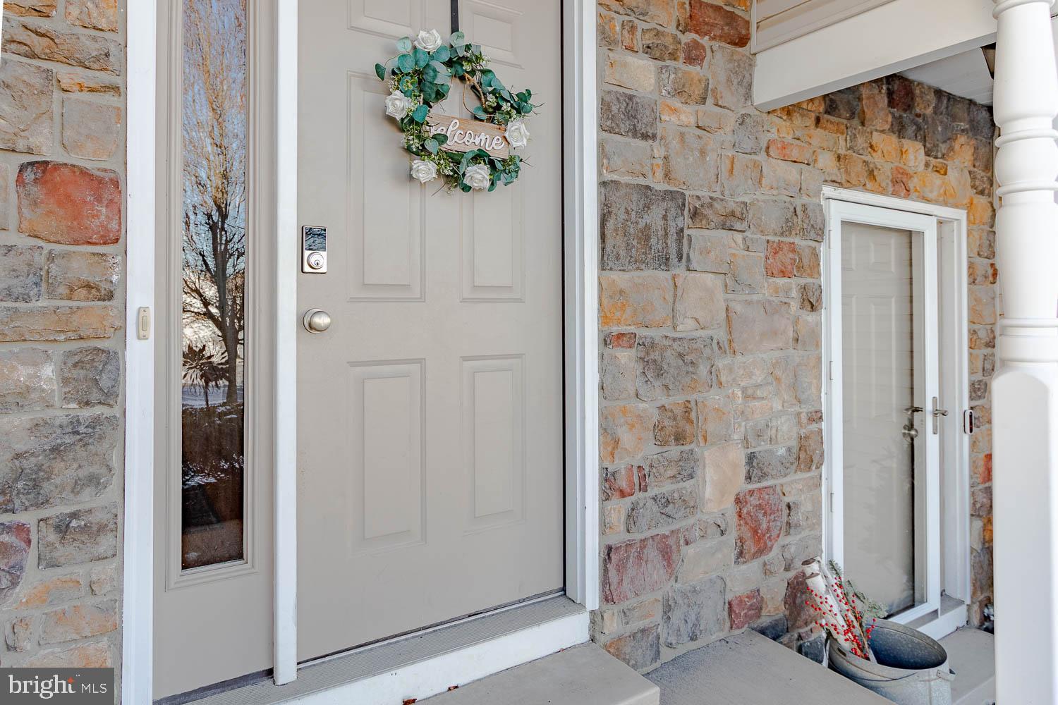 ELKSVIEW - Residential