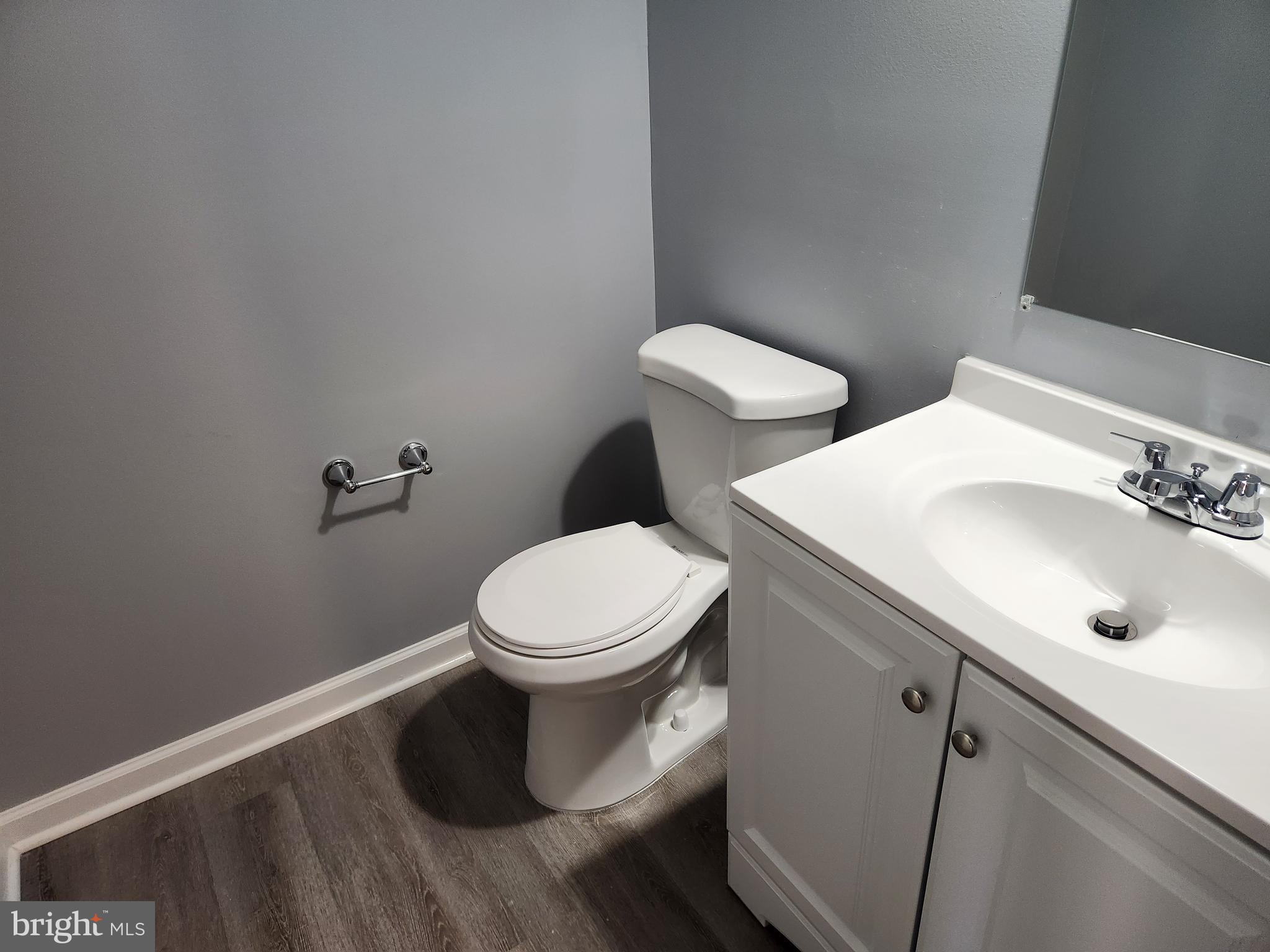 HALLOWELL - Residential Lease