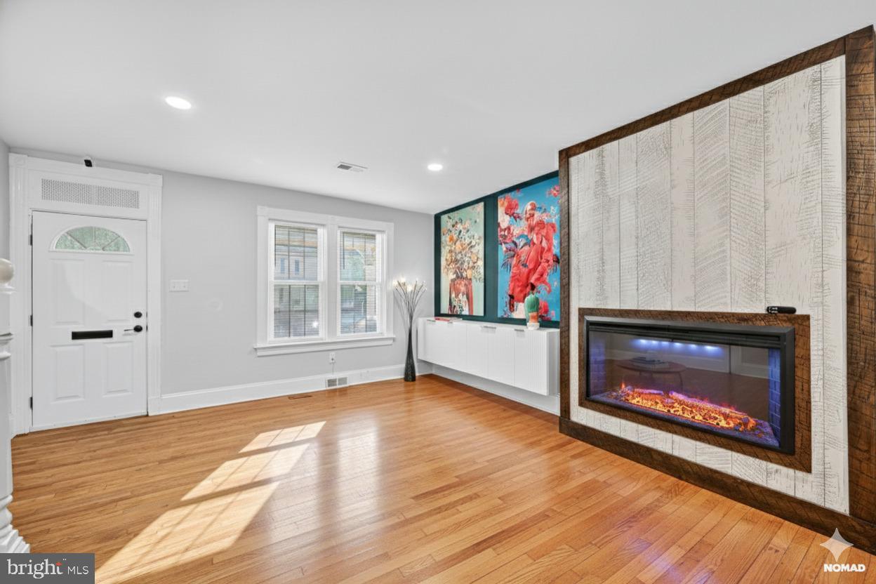 147 E LIBERTY STREET