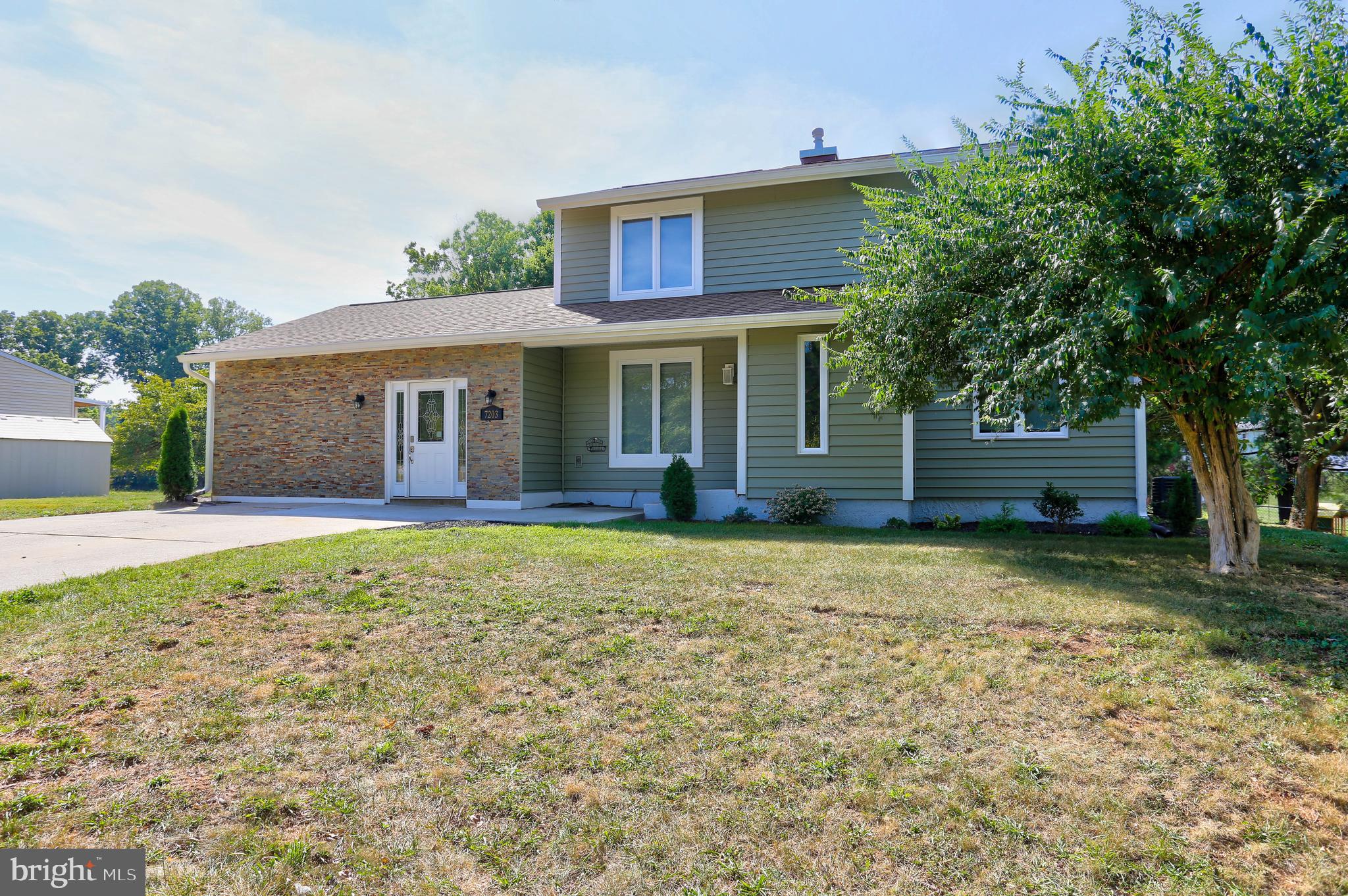 WOODBRIDGE VALLEY - Residential