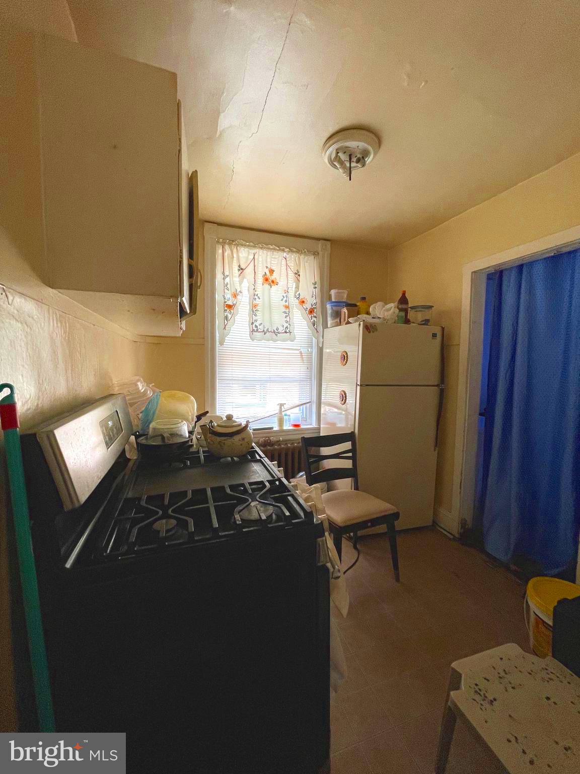 WEST PHILADELPHIA - Residential