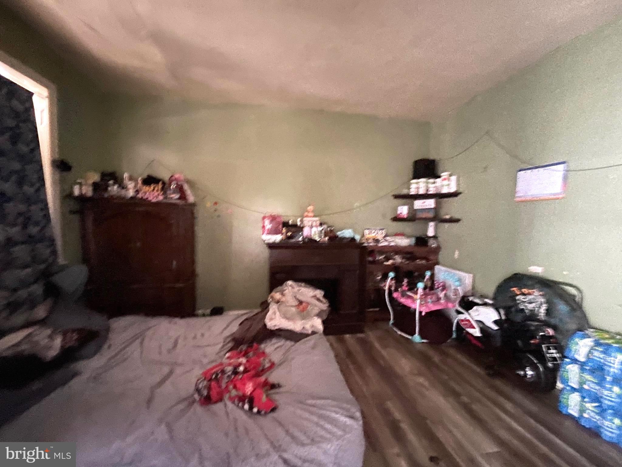 WEST PHILADELPHIA - Residential