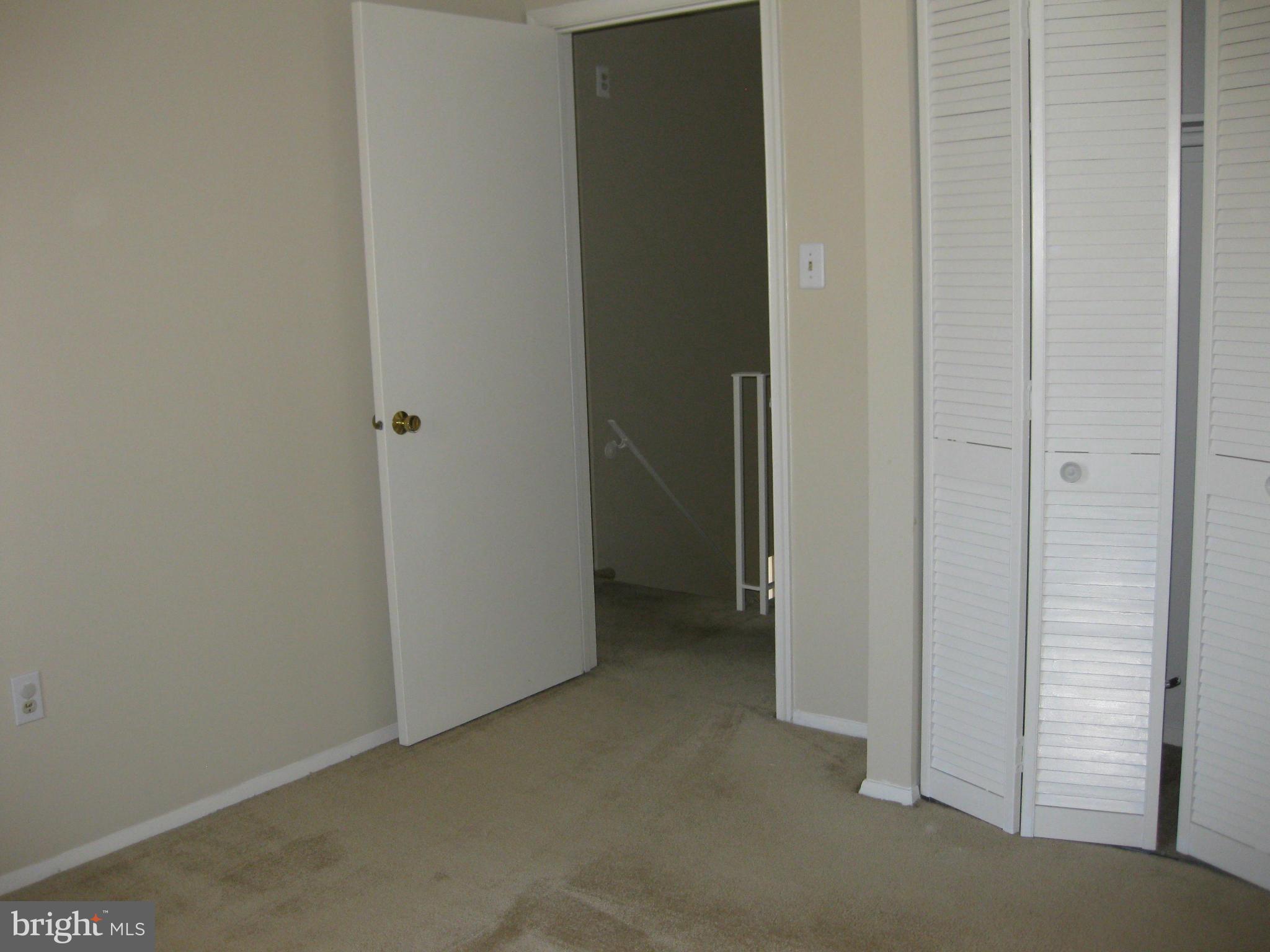 DEEPWOOD - Residential Lease