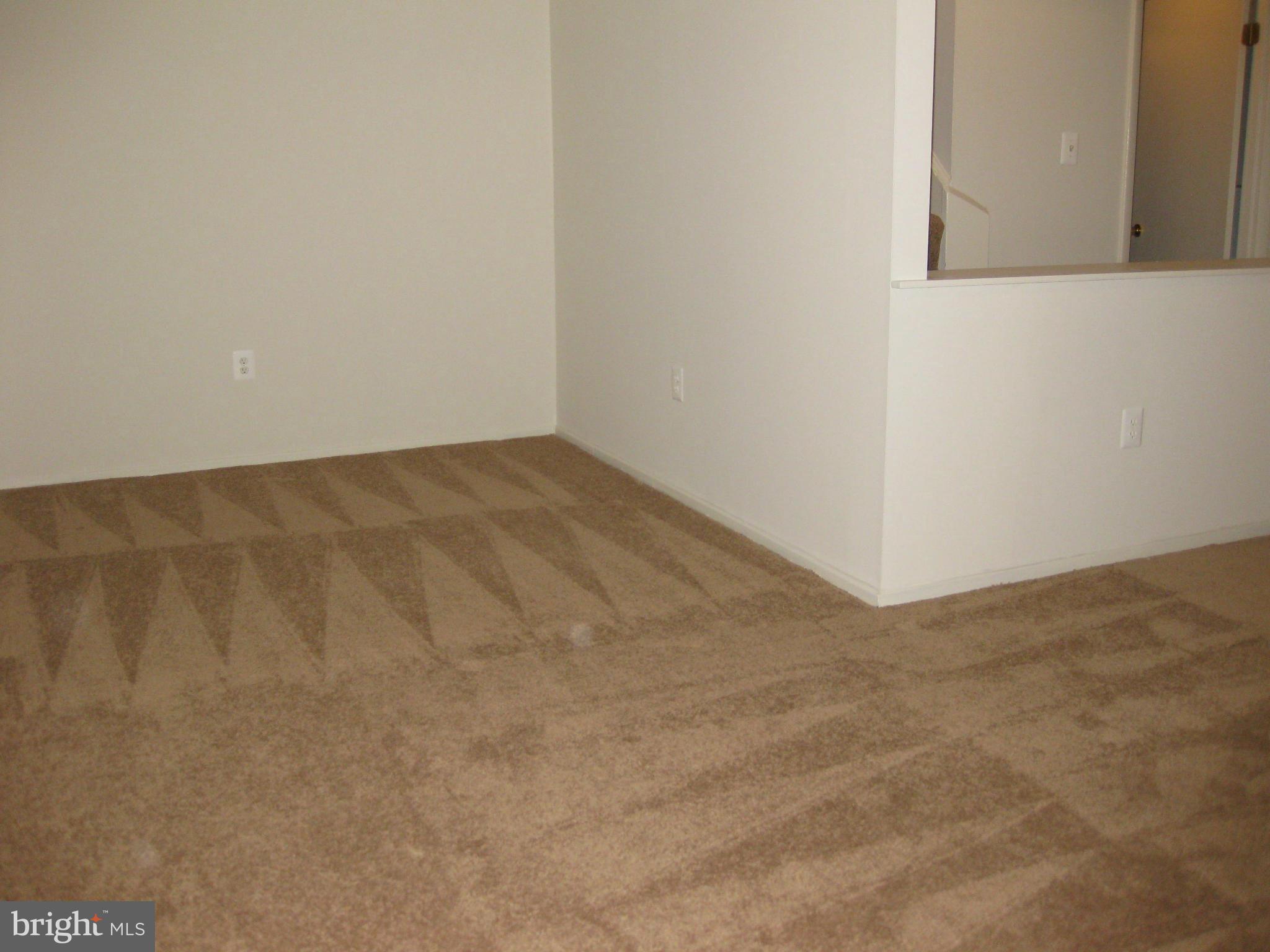 DEEPWOOD - Residential Lease