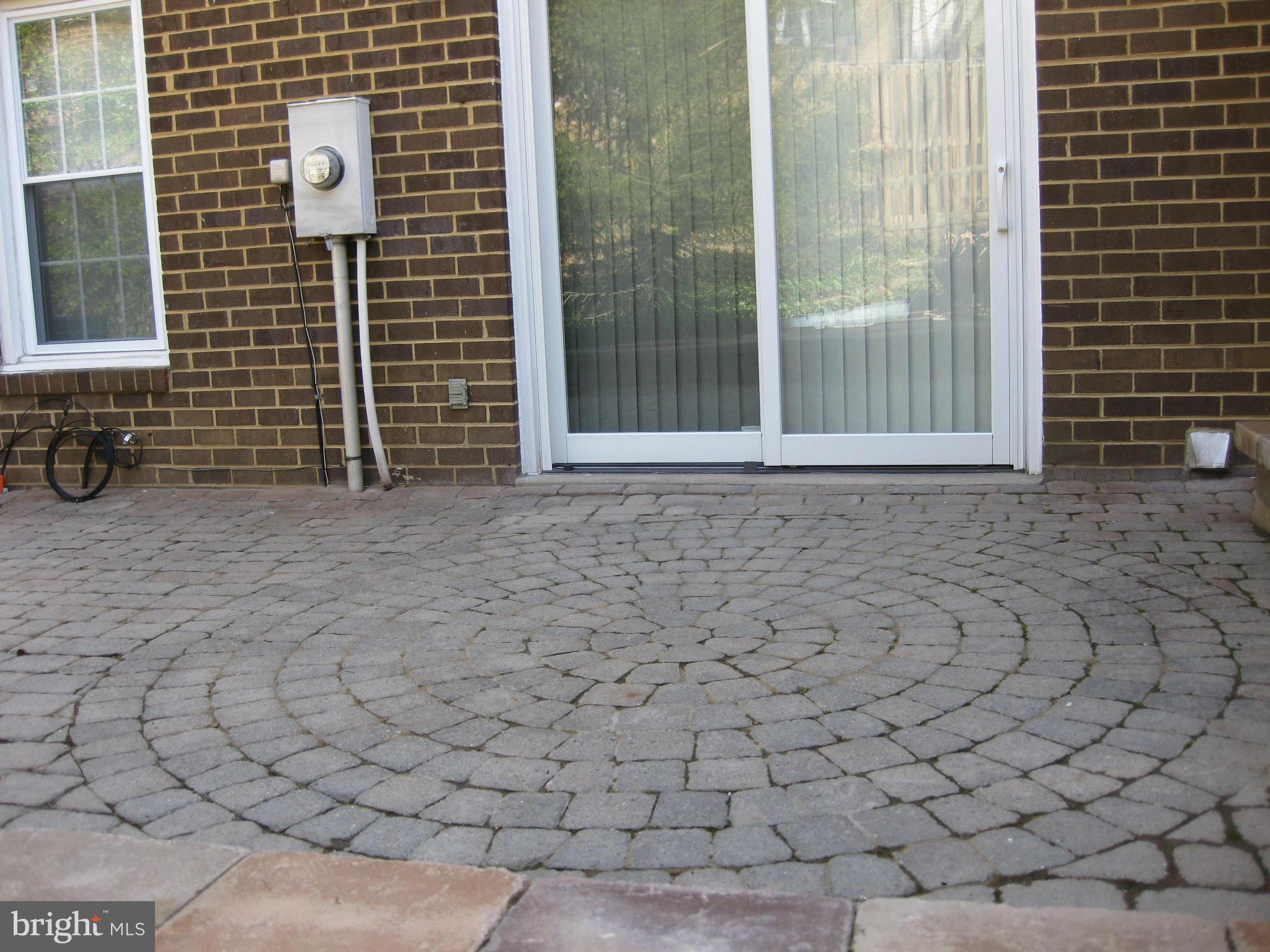 DEEPWOOD - Residential Lease