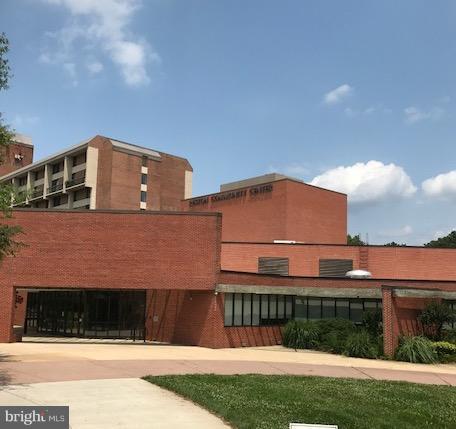 DEEPWOOD - Residential Lease