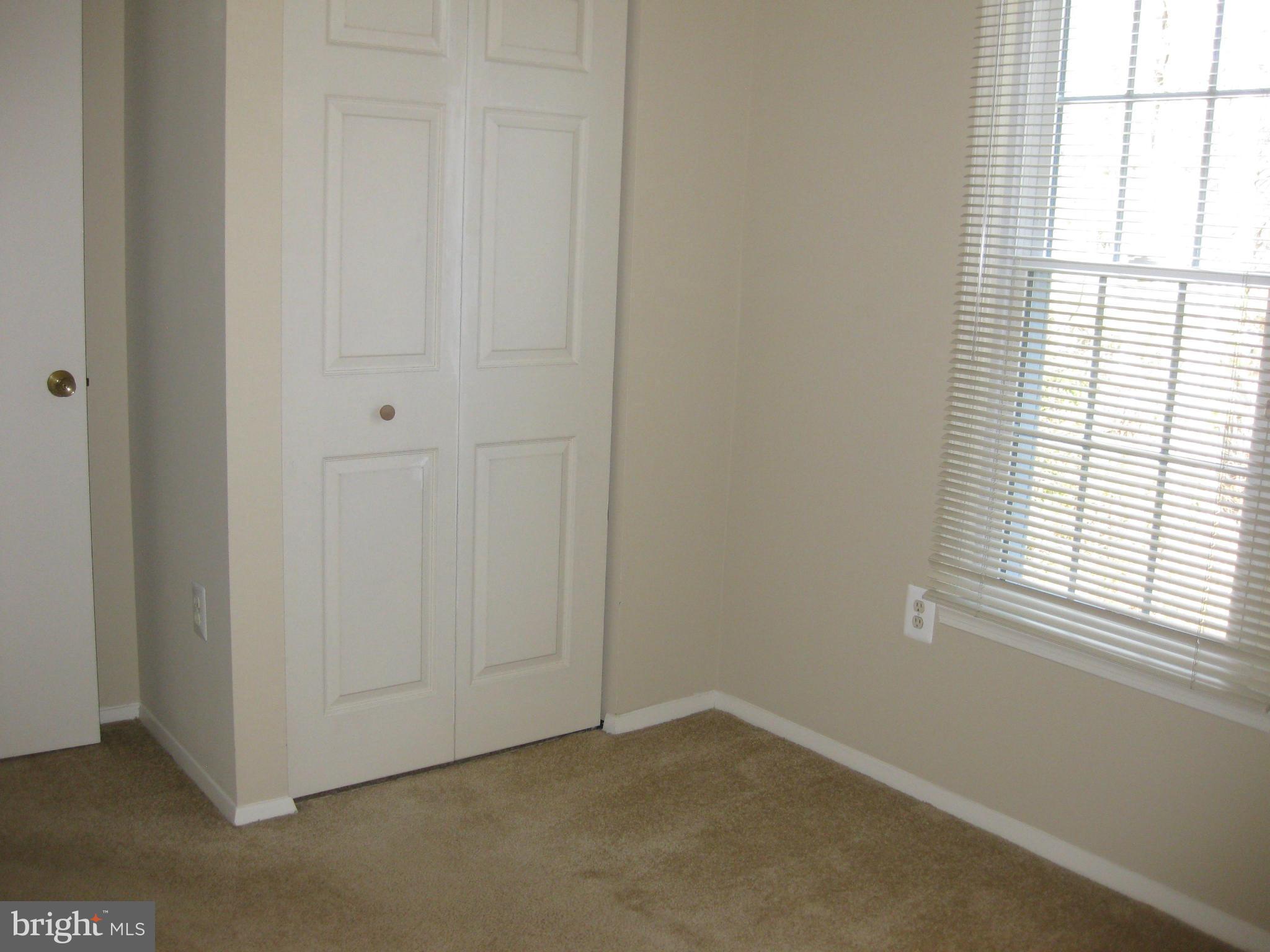 DEEPWOOD - Residential Lease