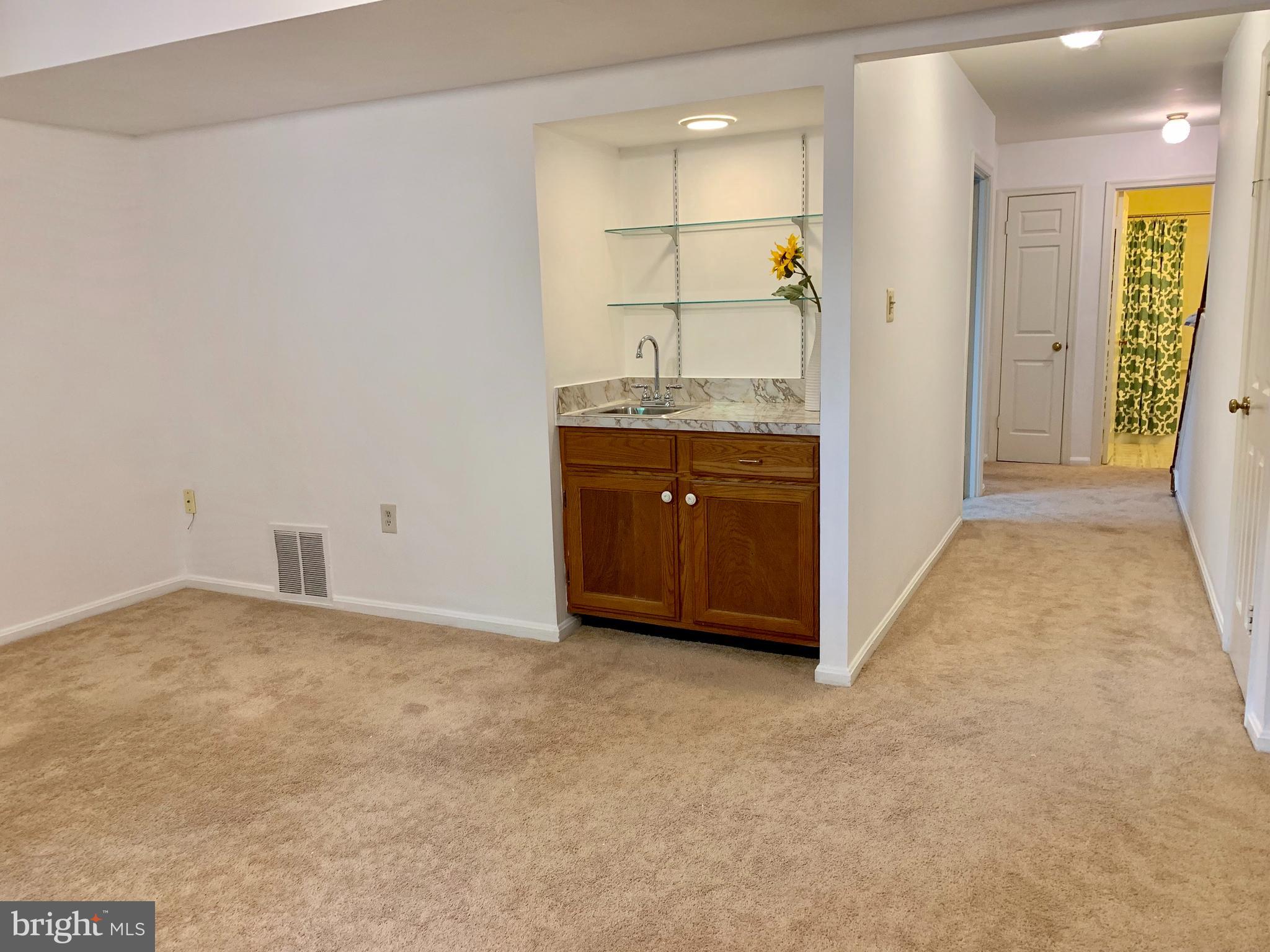 INDIAN RUN TOWNHOUSES - Residential