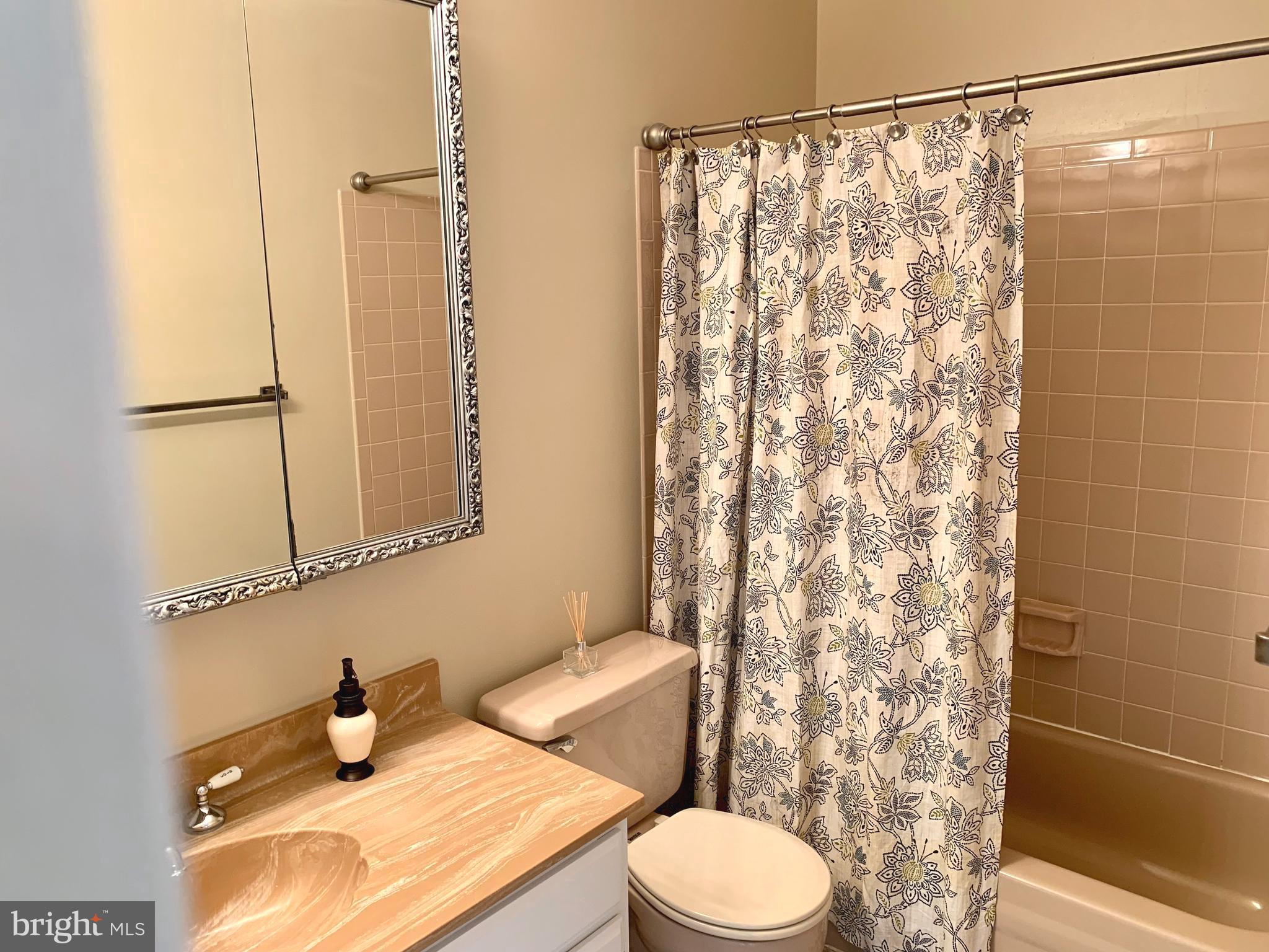 INDIAN RUN TOWNHOUSES - Residential