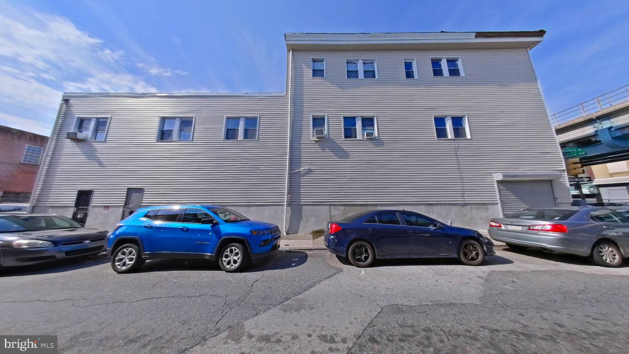 FRANKFORD - Commercial Sale