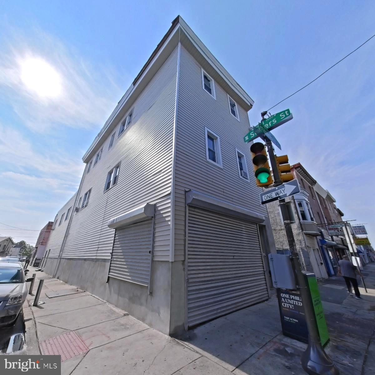 FRANKFORD - Commercial Sale