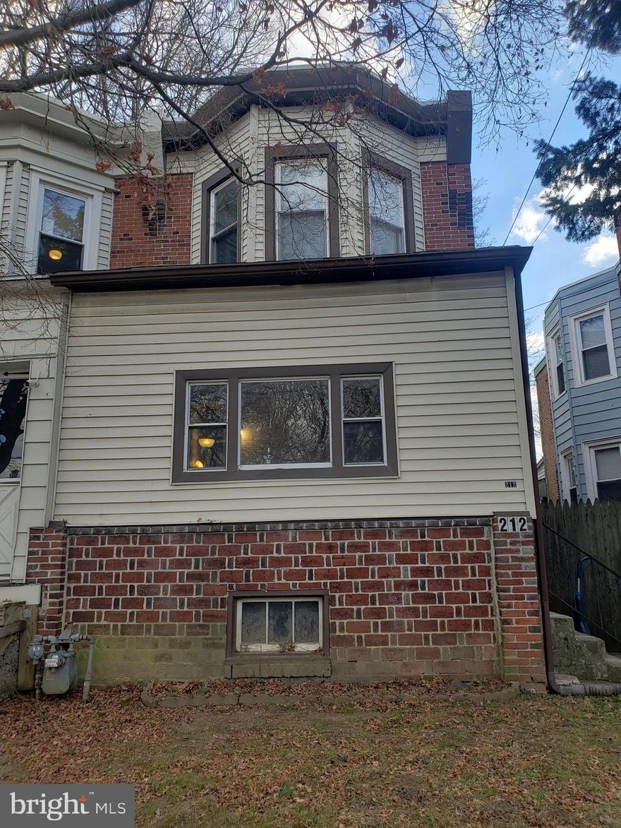 *** BACK ON THE MARKET*** Due to buyer unable to obtain financing, this highly desired home is back on the market.  Welcome to 212 Pusey Ave!  This is a brick twin home in the Collingdale community that features 3 cozy bedrooms and a bathroom with a jetted tub.  Enter the enclosed front porch which you will appreciate during inclement weather.  Enjoy the large, open living/ dining room area with beautiful, updated flooring.  The nice sized kitchen features a gas range, tiled backsplash and recessed lighting.  The backyard is grand for entertaining barbeques and birthday parties and the full basement is great for storage.  Property is being sold "As Is" to satisfy an Estate.  Don't wait... Schedule your showing today!!!