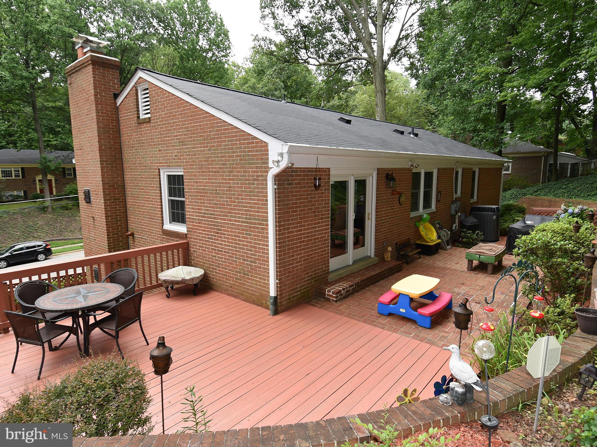 BUSH HILL WOODS - Residential Lease