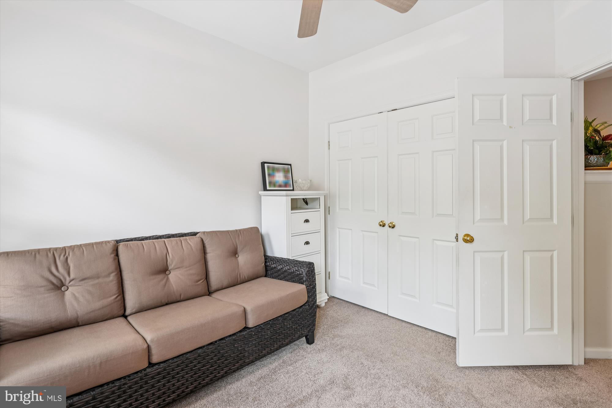 LORTON VALLEY NORTH - Residential Lease