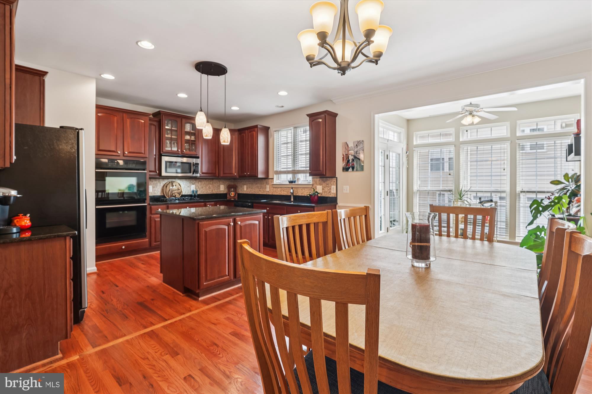 LORTON VALLEY NORTH - Residential Lease