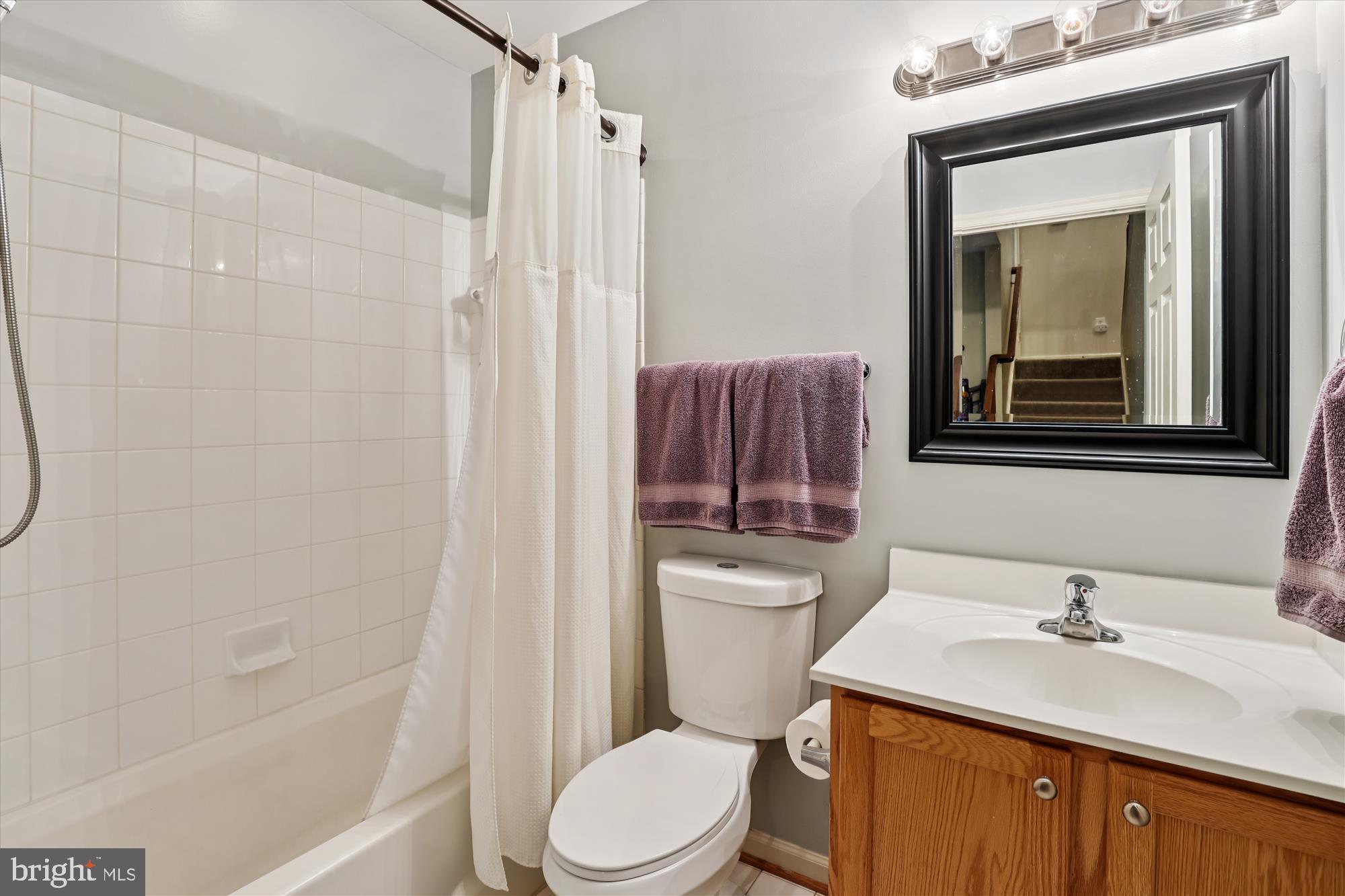 LORTON VALLEY NORTH - Residential Lease