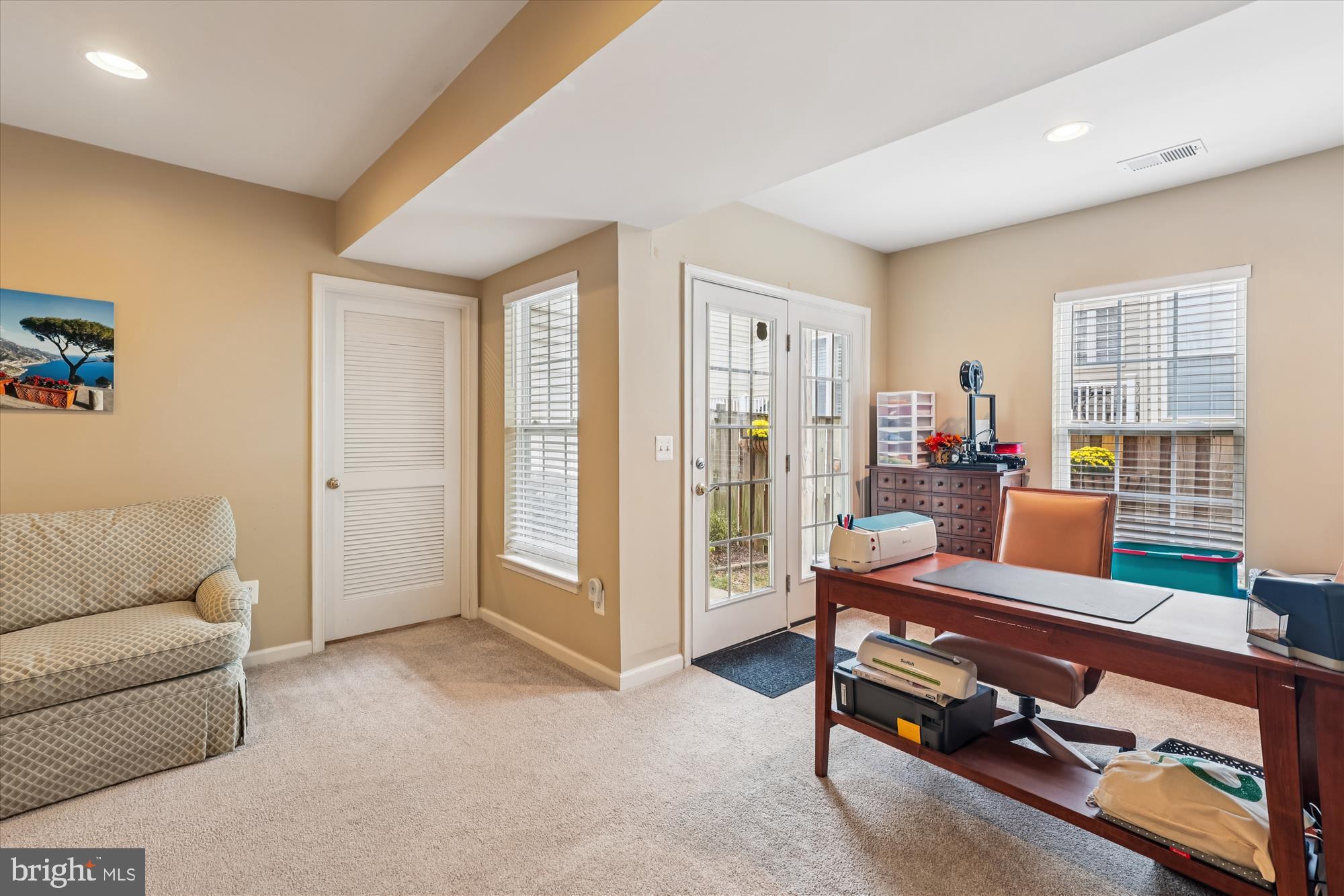 LORTON VALLEY NORTH - Residential Lease