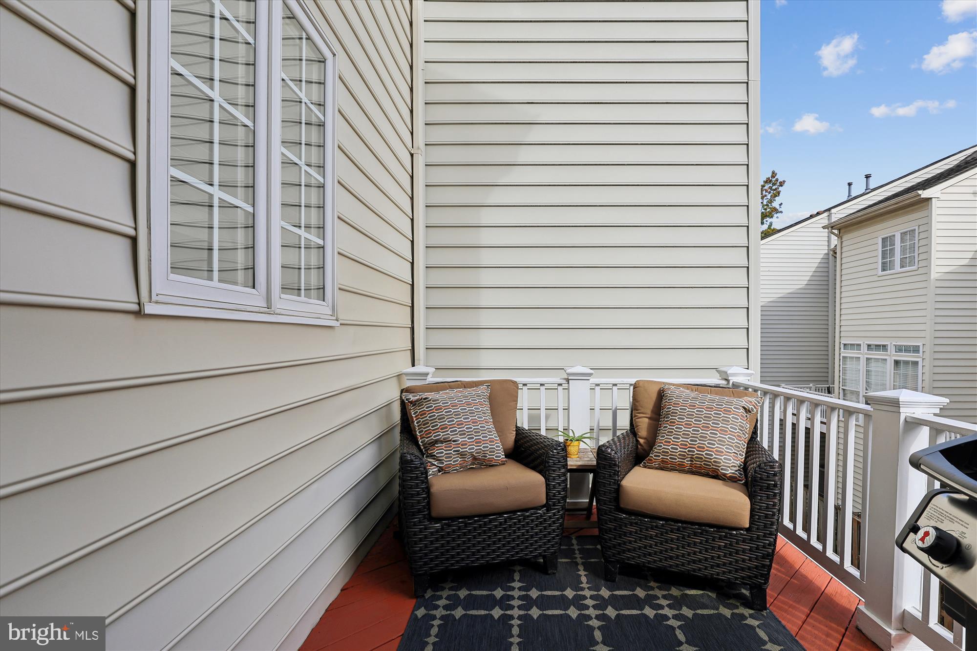 LORTON VALLEY NORTH - Residential Lease