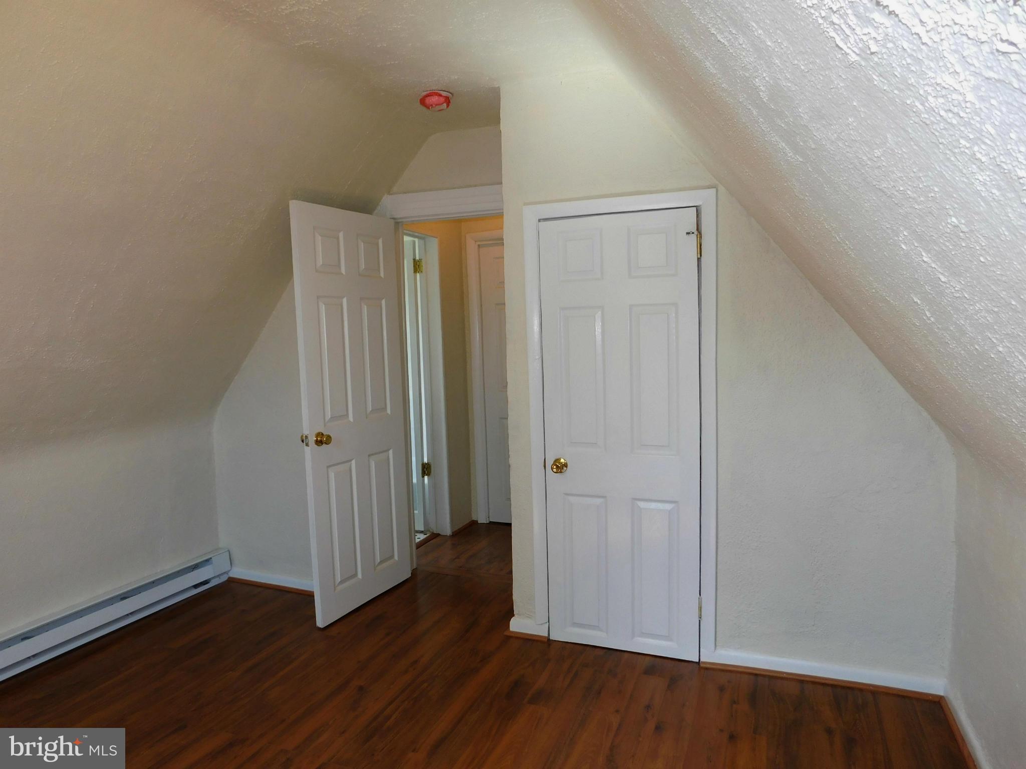 GARDENVILLE - Residential