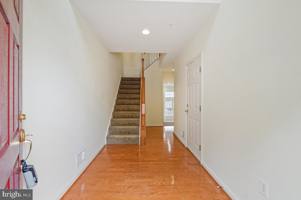 8910 DAWSON MANOR DRIVE