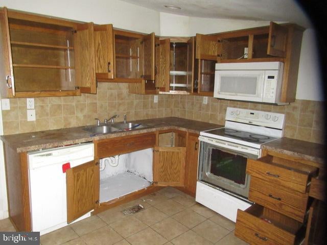 1445 SECOND STREET