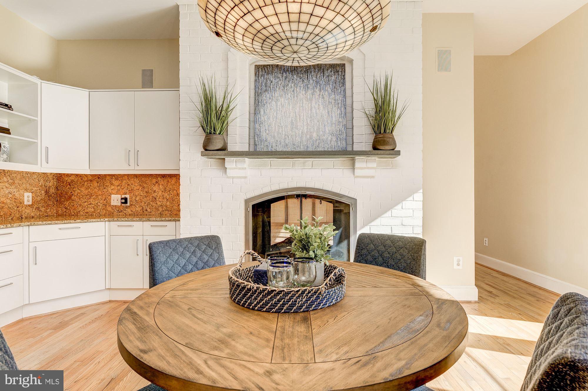 POTOMAC OUTSIDE - Residential