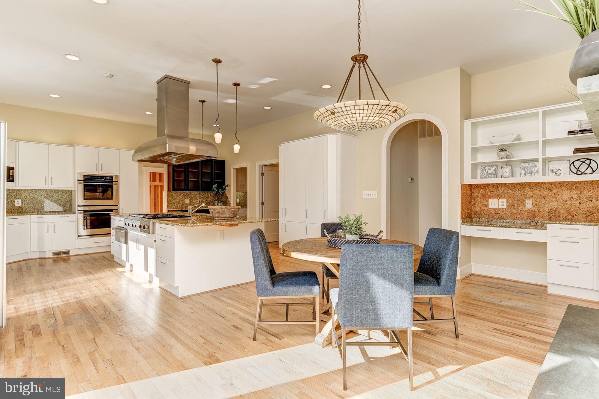 POTOMAC OUTSIDE - Residential