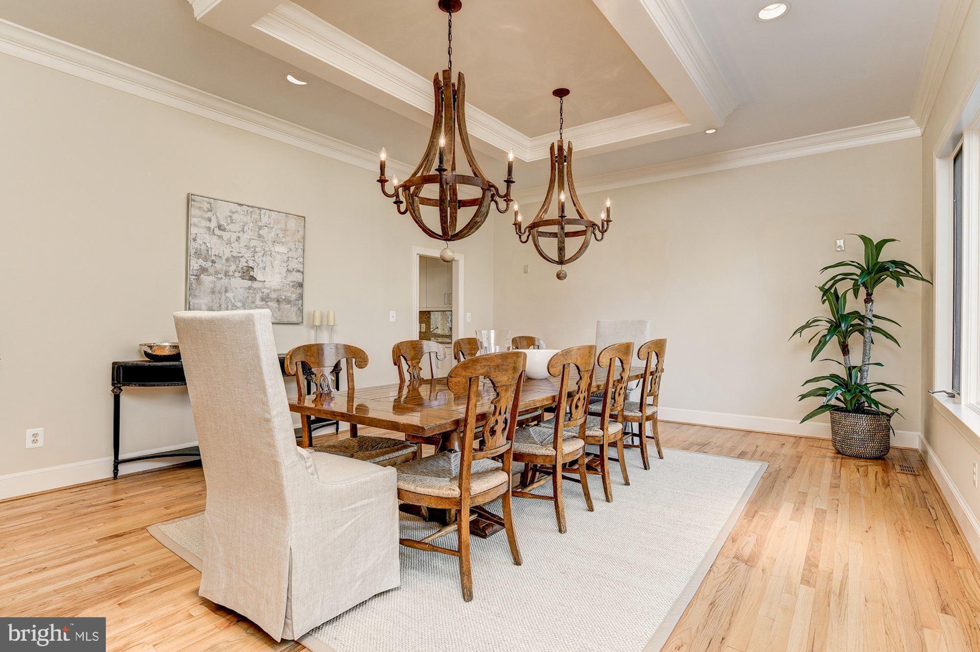 POTOMAC OUTSIDE - Residential