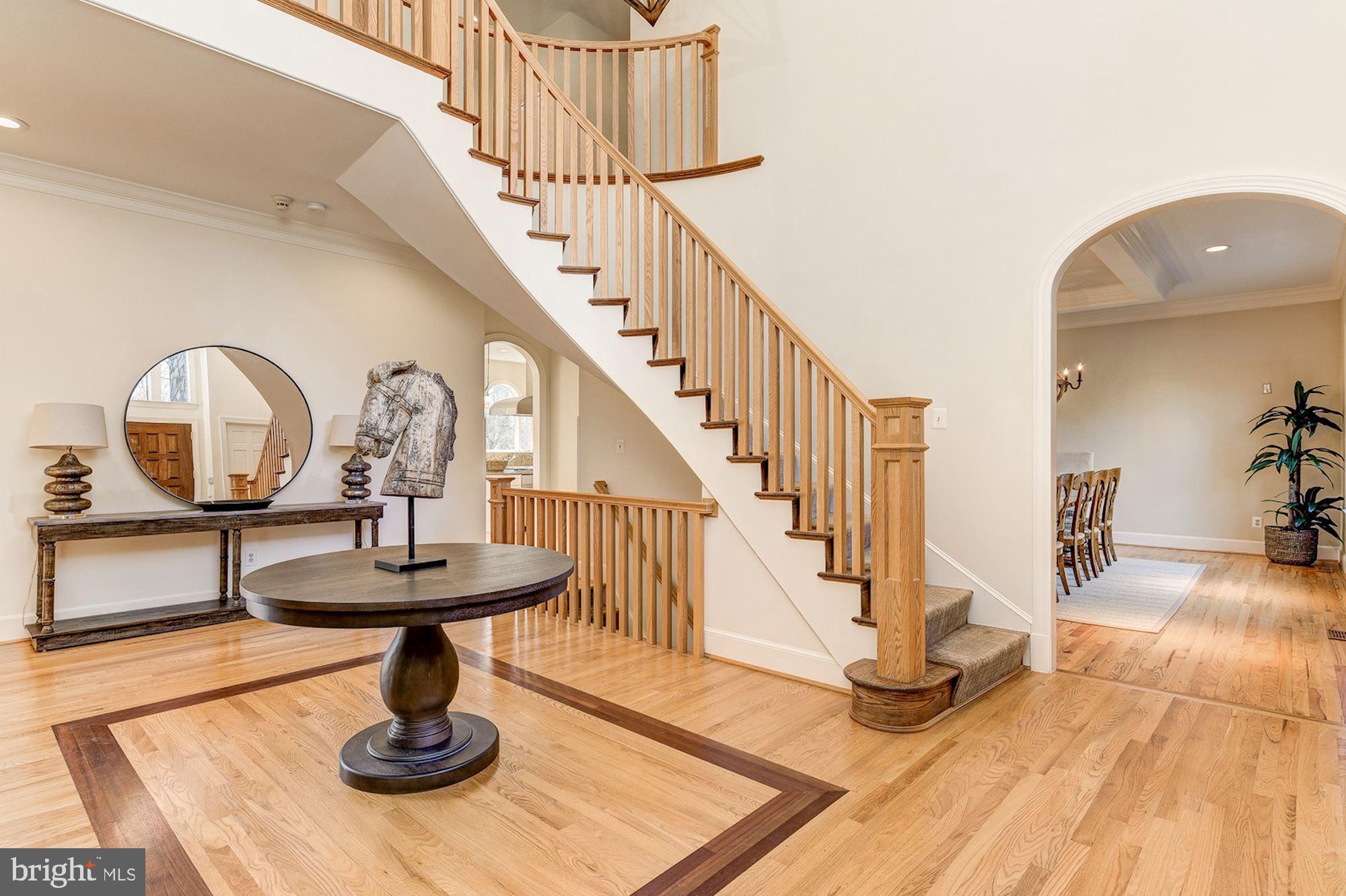 POTOMAC OUTSIDE - Residential