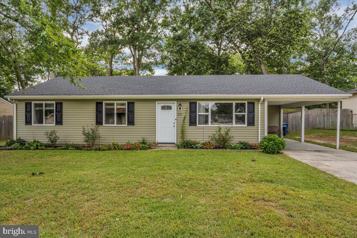 231 DENNIS AVENUE