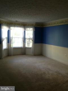 ADMIRAL REACH AT HARBOUR GATES - Residential Lease