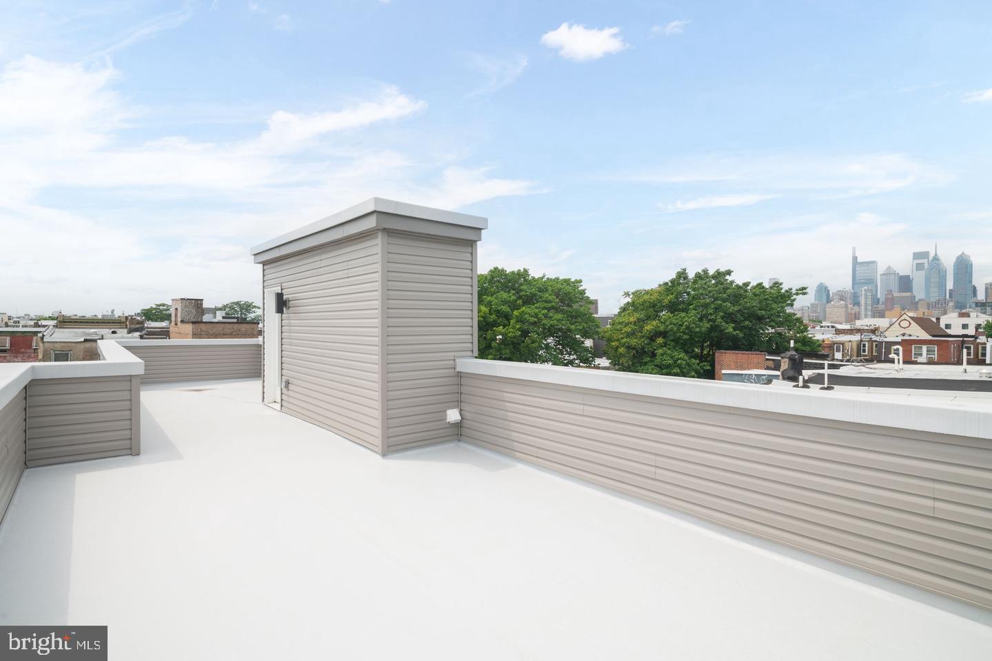 POINT BREEZE - Residential Lease