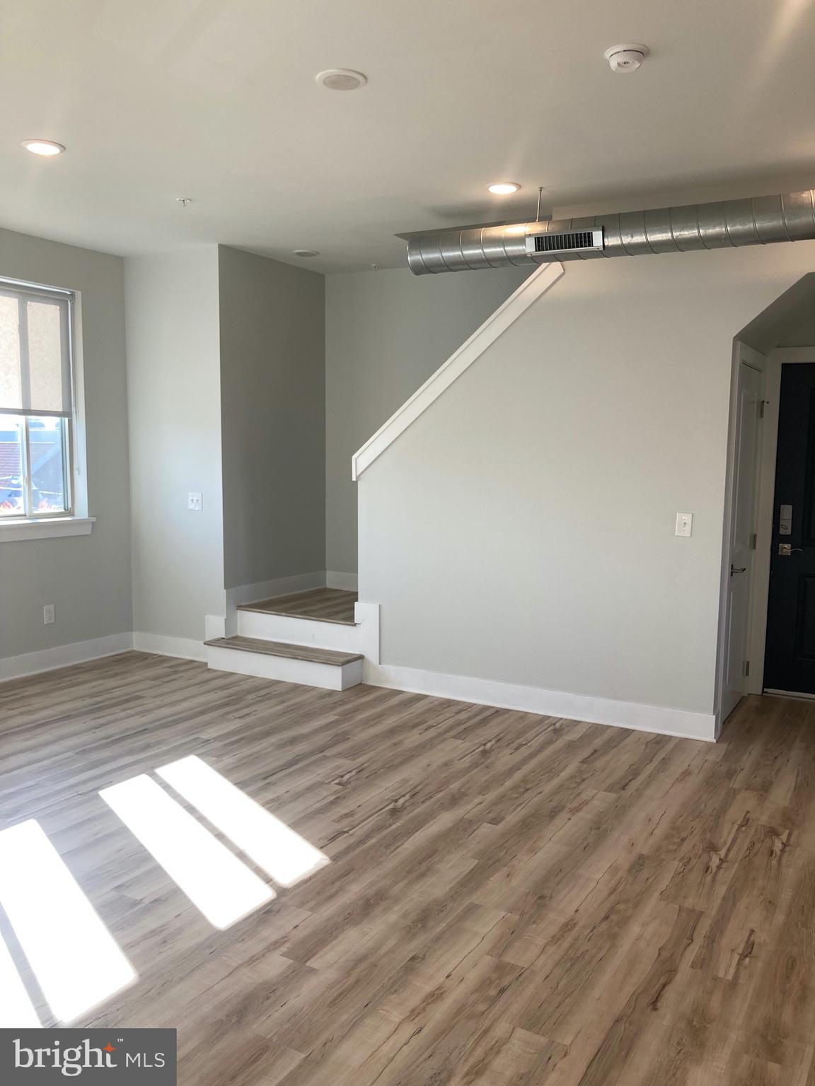 WEST KENSINGTON - Residential Lease