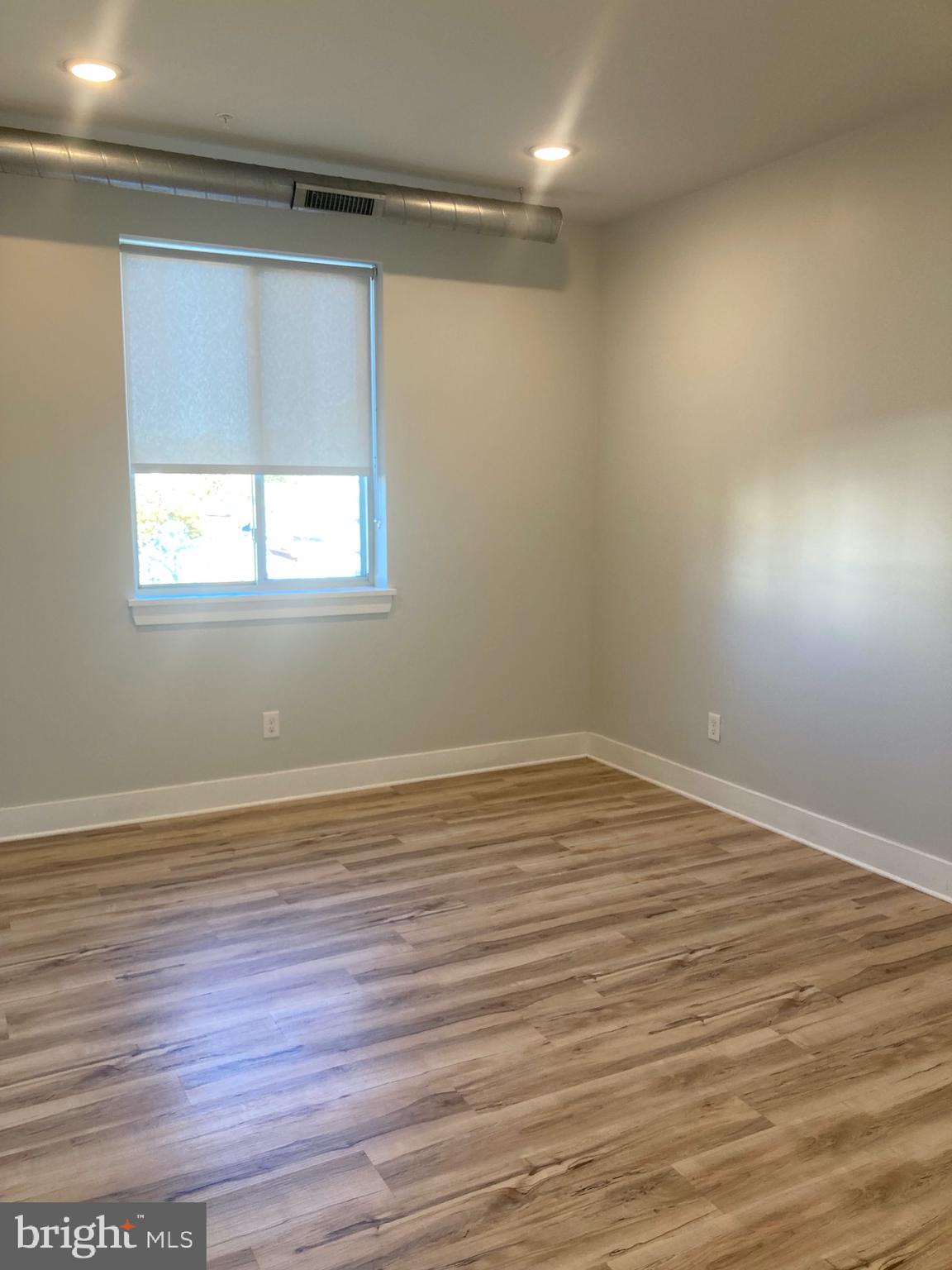 WEST KENSINGTON - Residential Lease