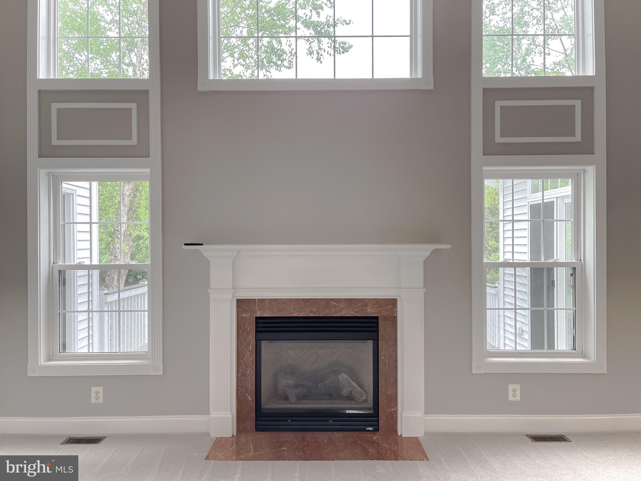 LEONARDS GRANT - Residential