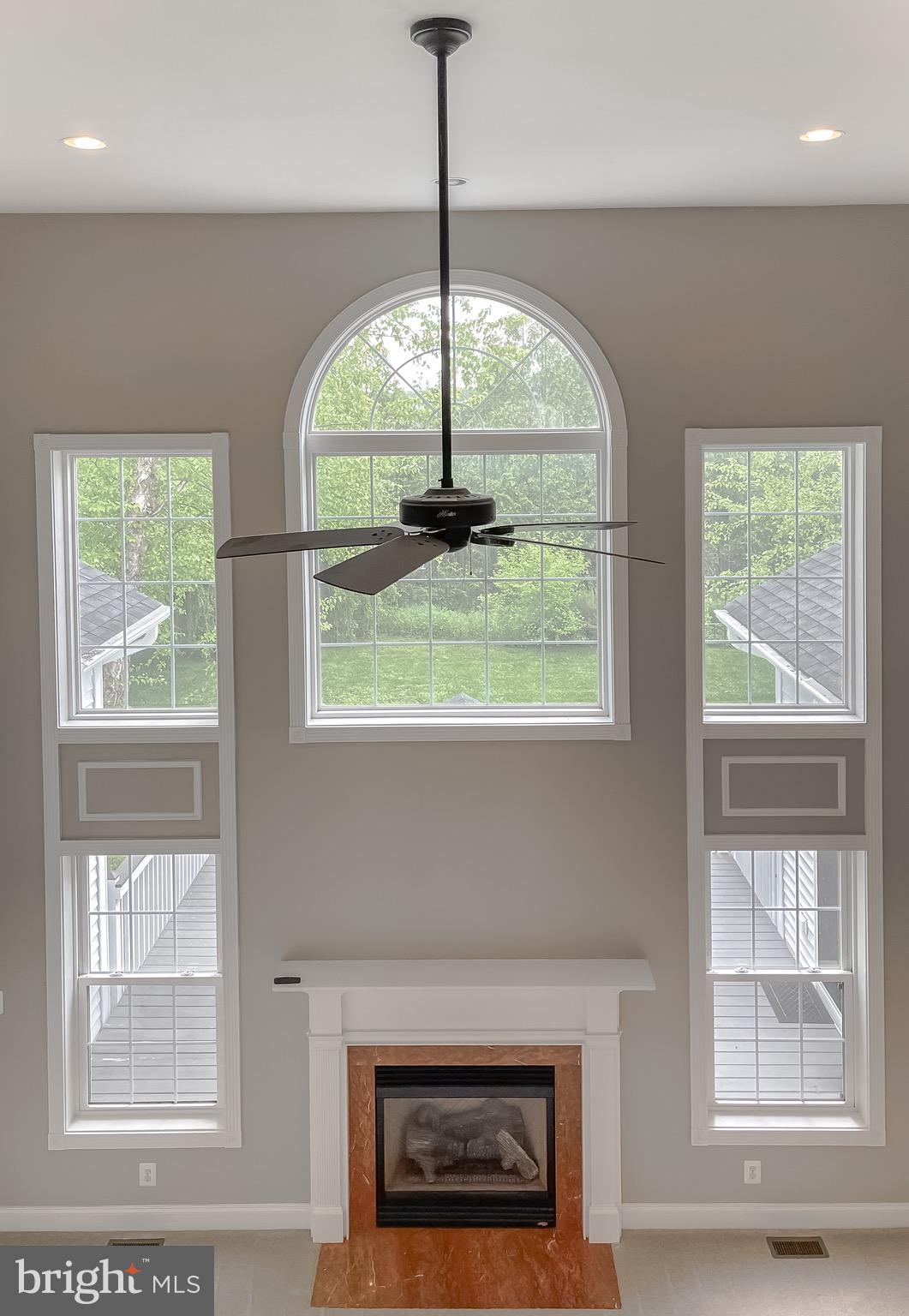 LEONARDS GRANT - Residential