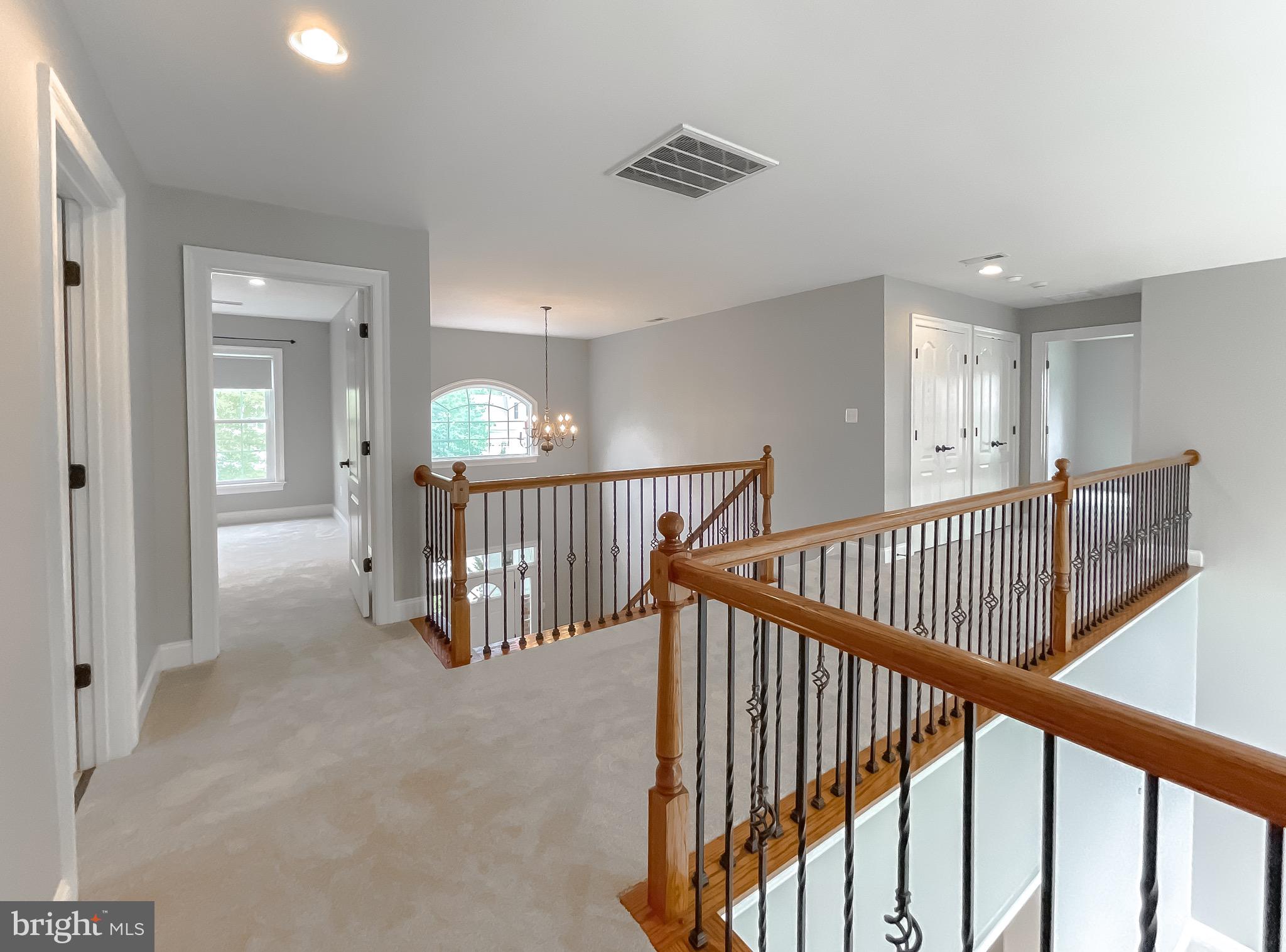 LEONARDS GRANT - Residential