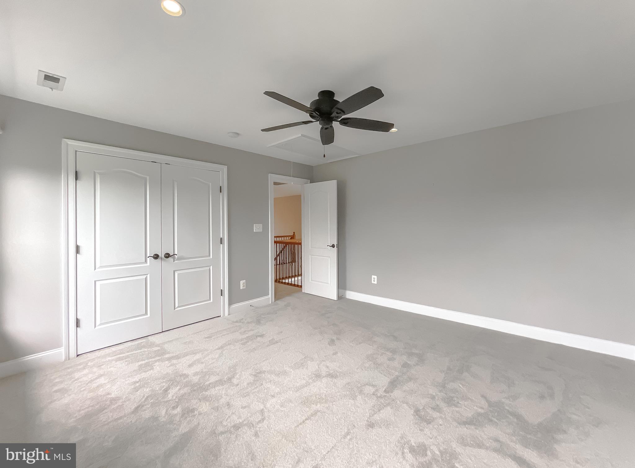 LEONARDS GRANT - Residential