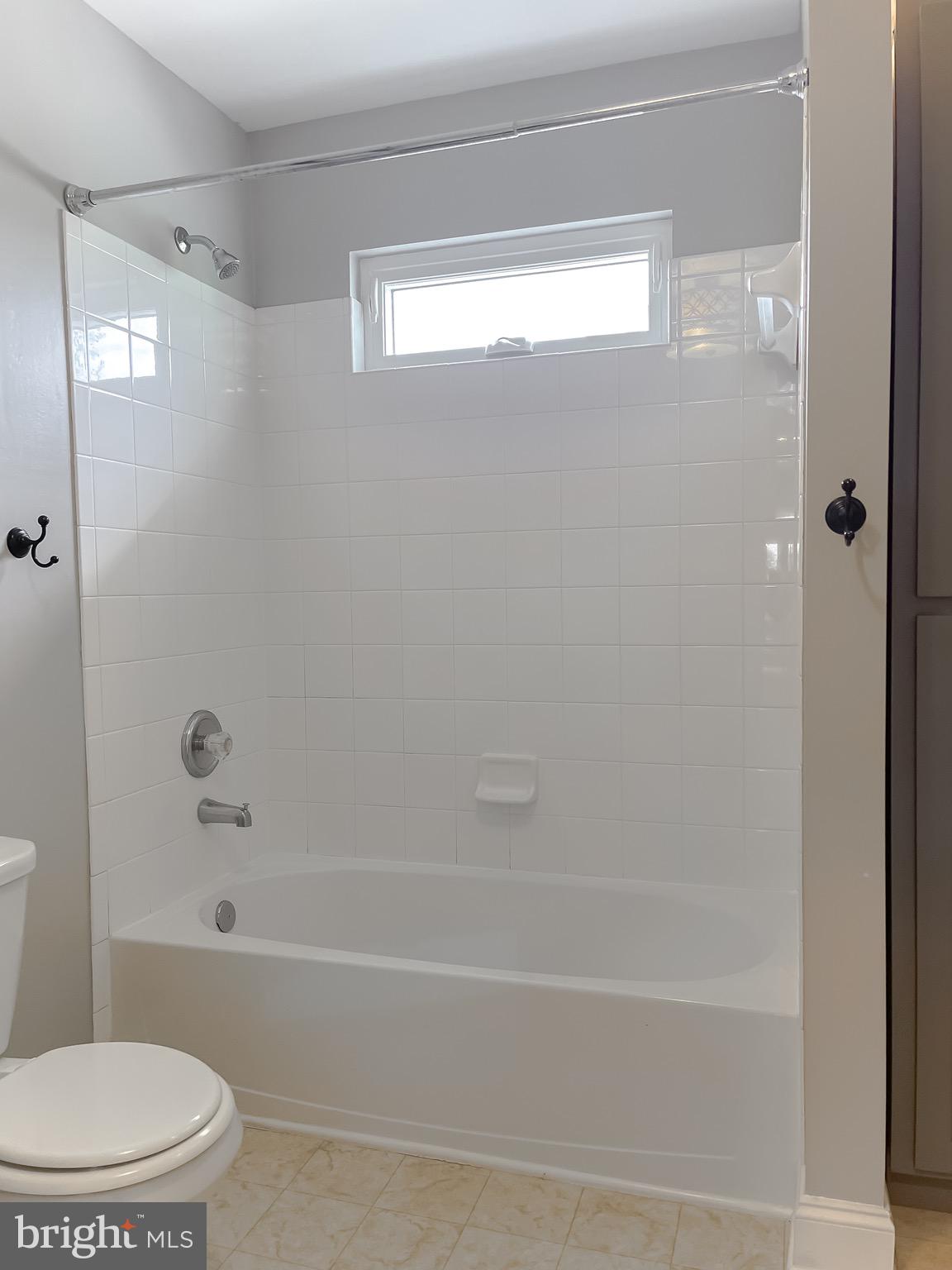 LEONARDS GRANT - Residential