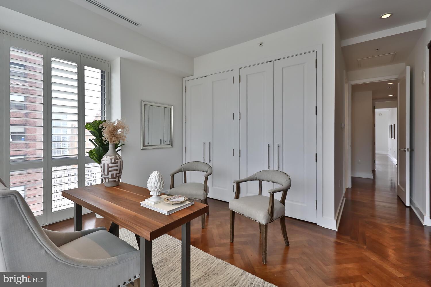 RITTENHOUSE SQUARE - Residential