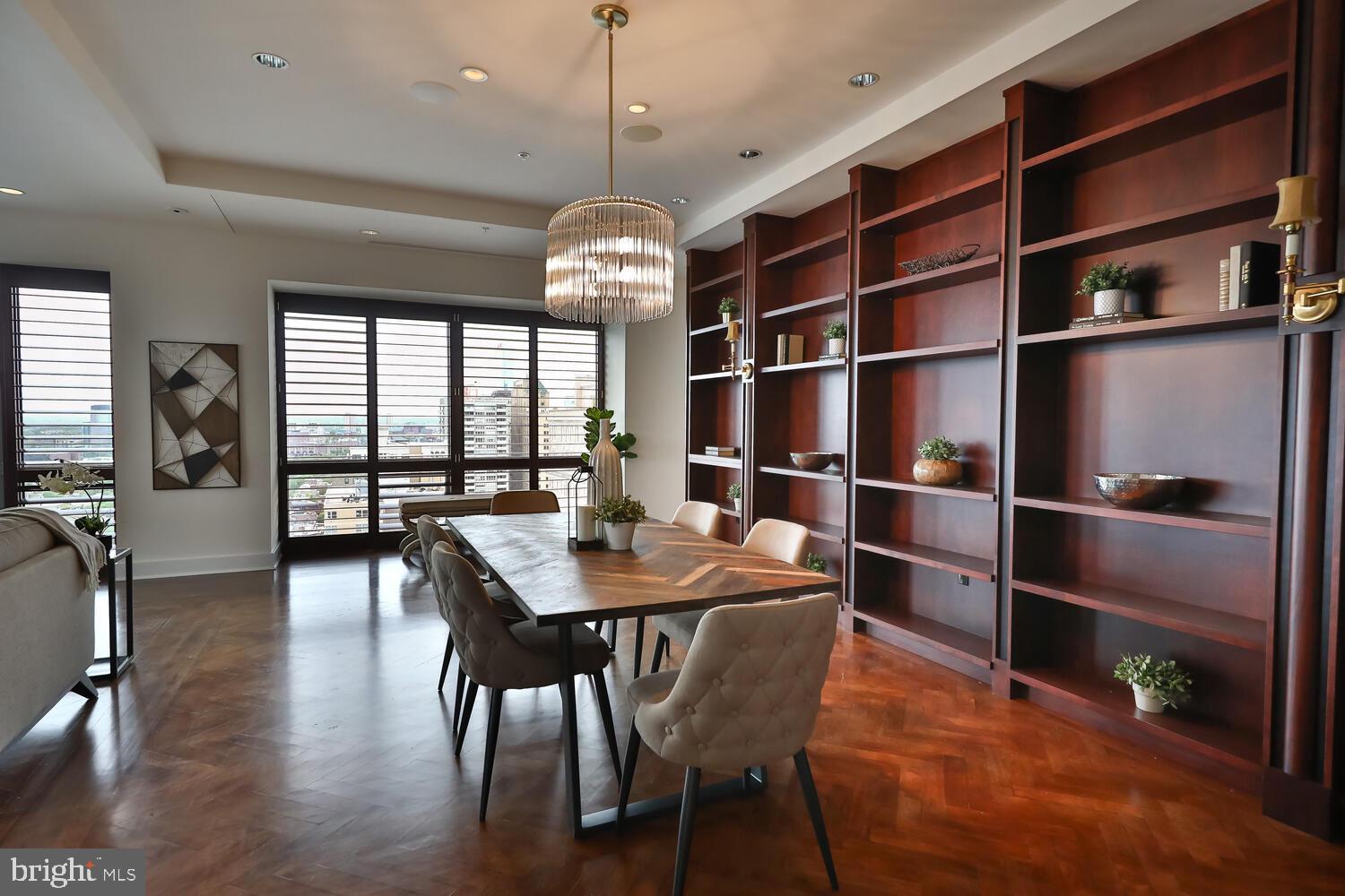 RITTENHOUSE SQUARE - Residential