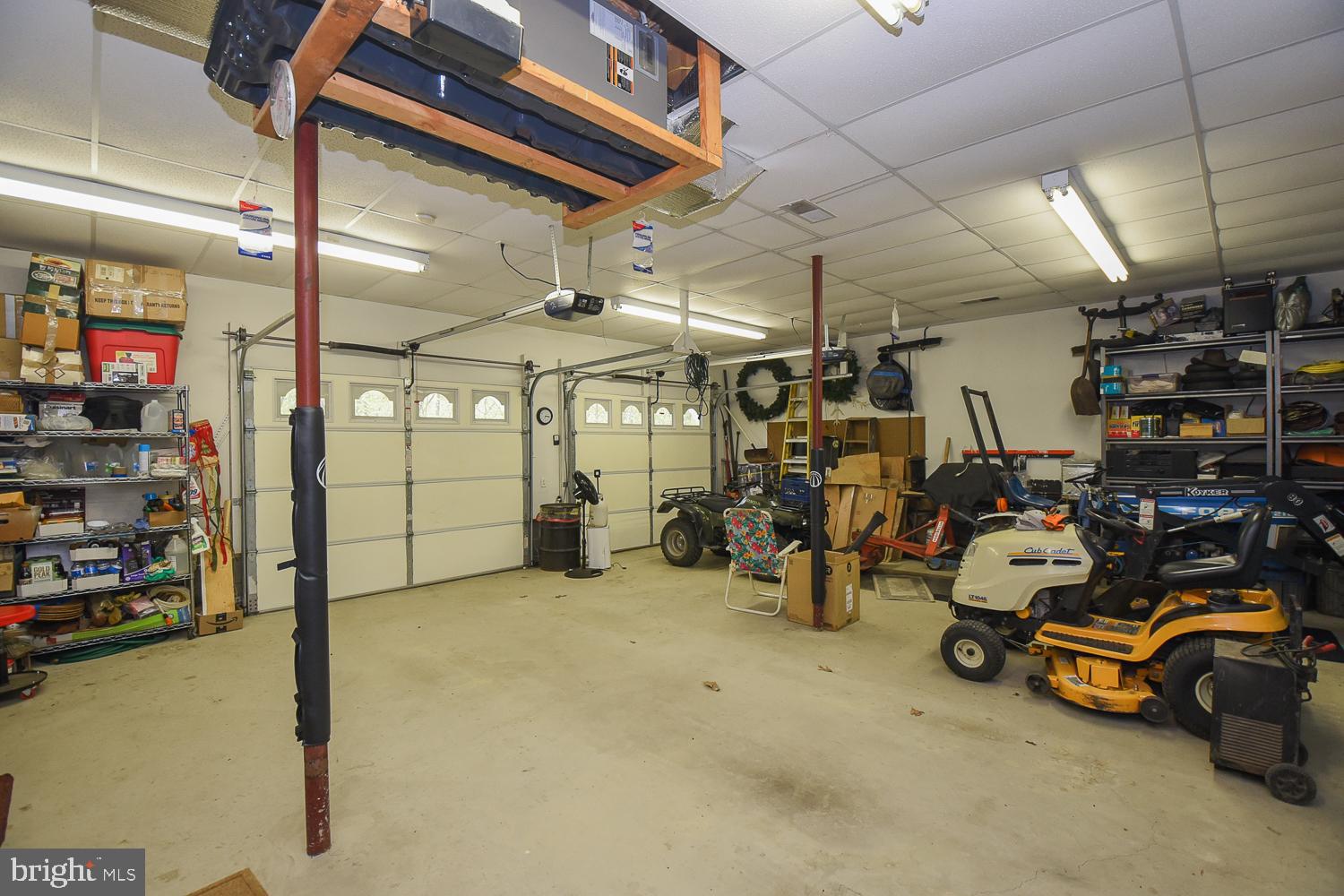 WHITETAIL RIDGE SUBDIV - Residential