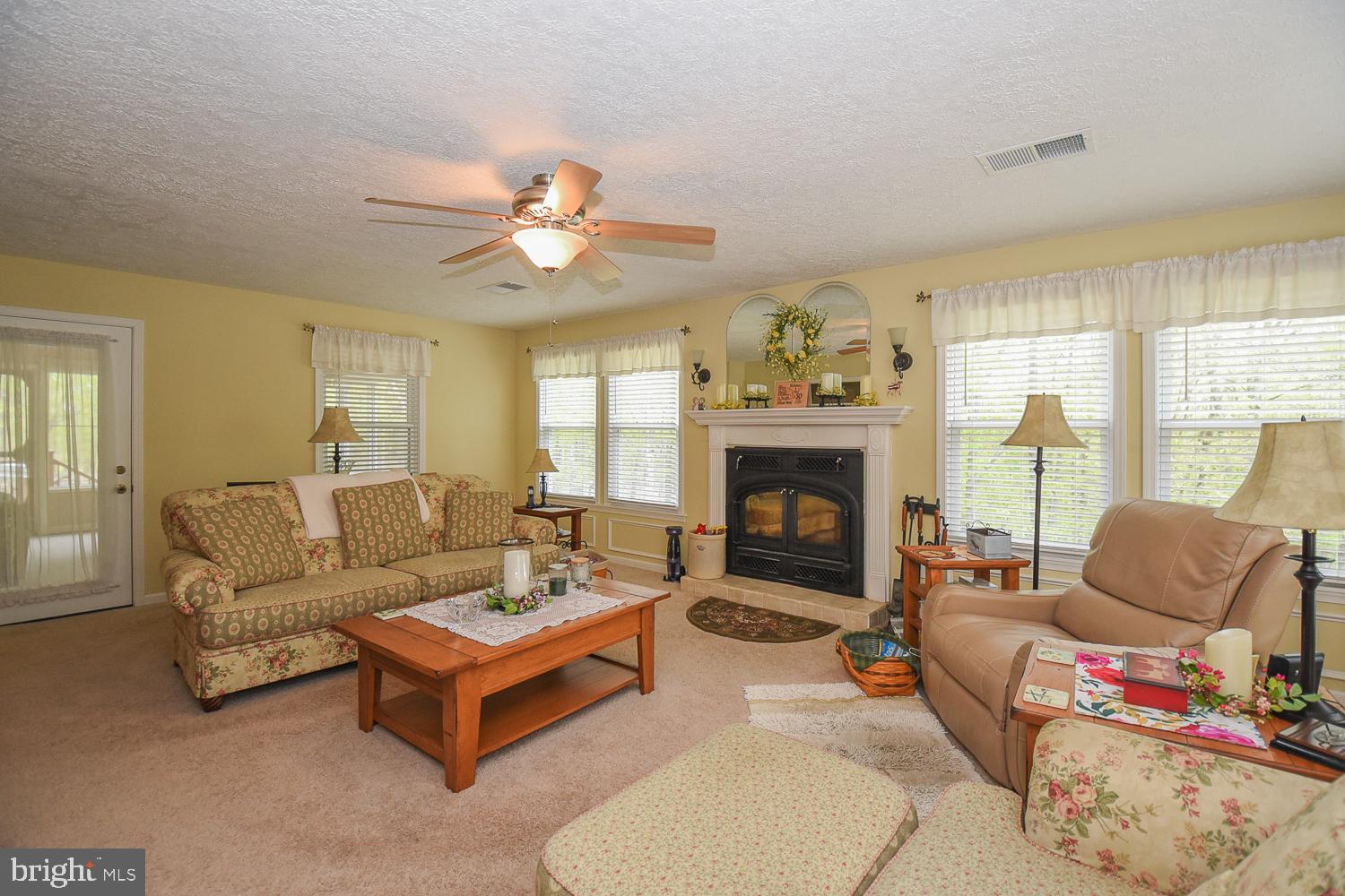 WHITETAIL RIDGE SUBDIV - Residential