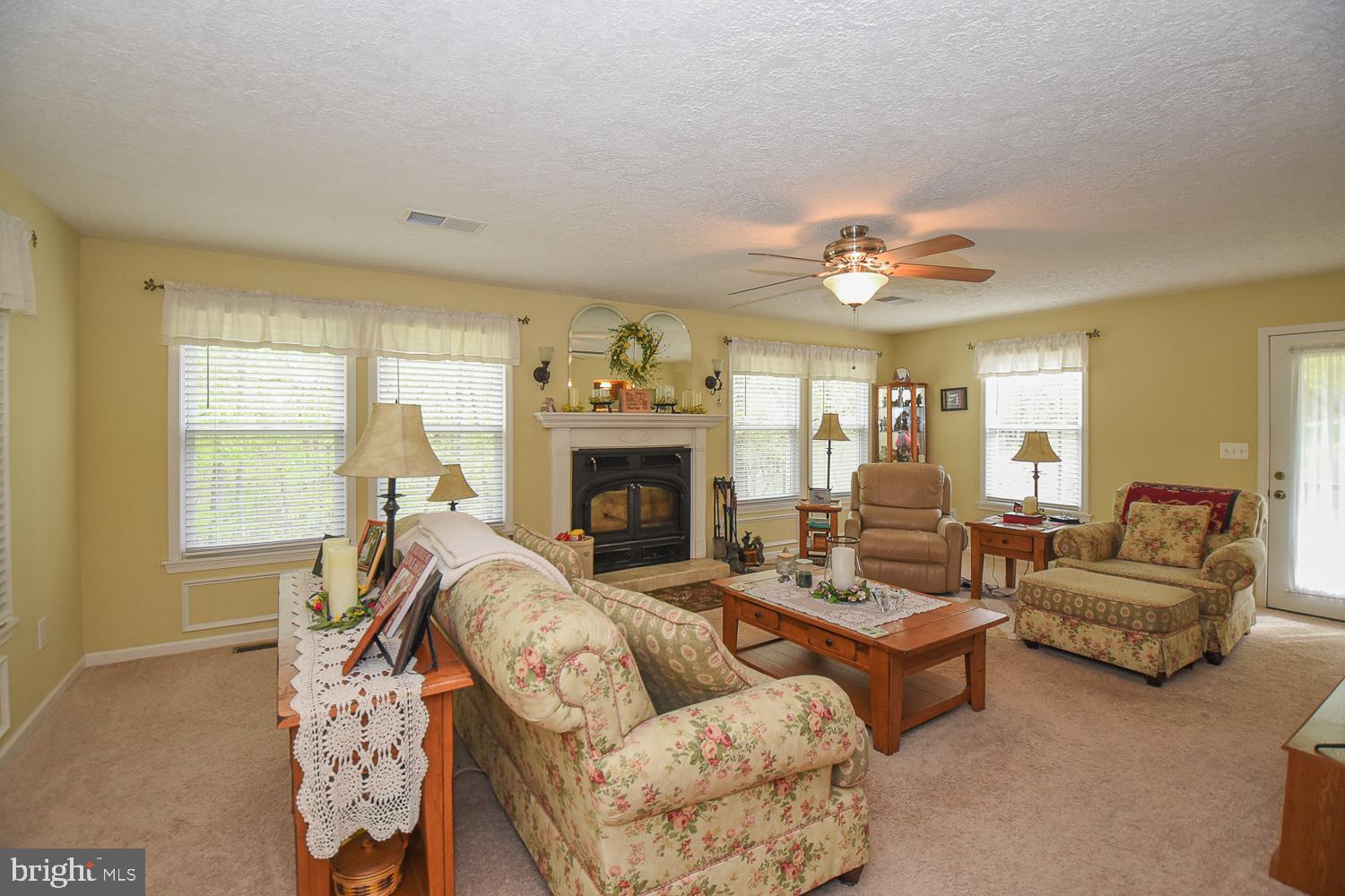 WHITETAIL RIDGE SUBDIV - Residential