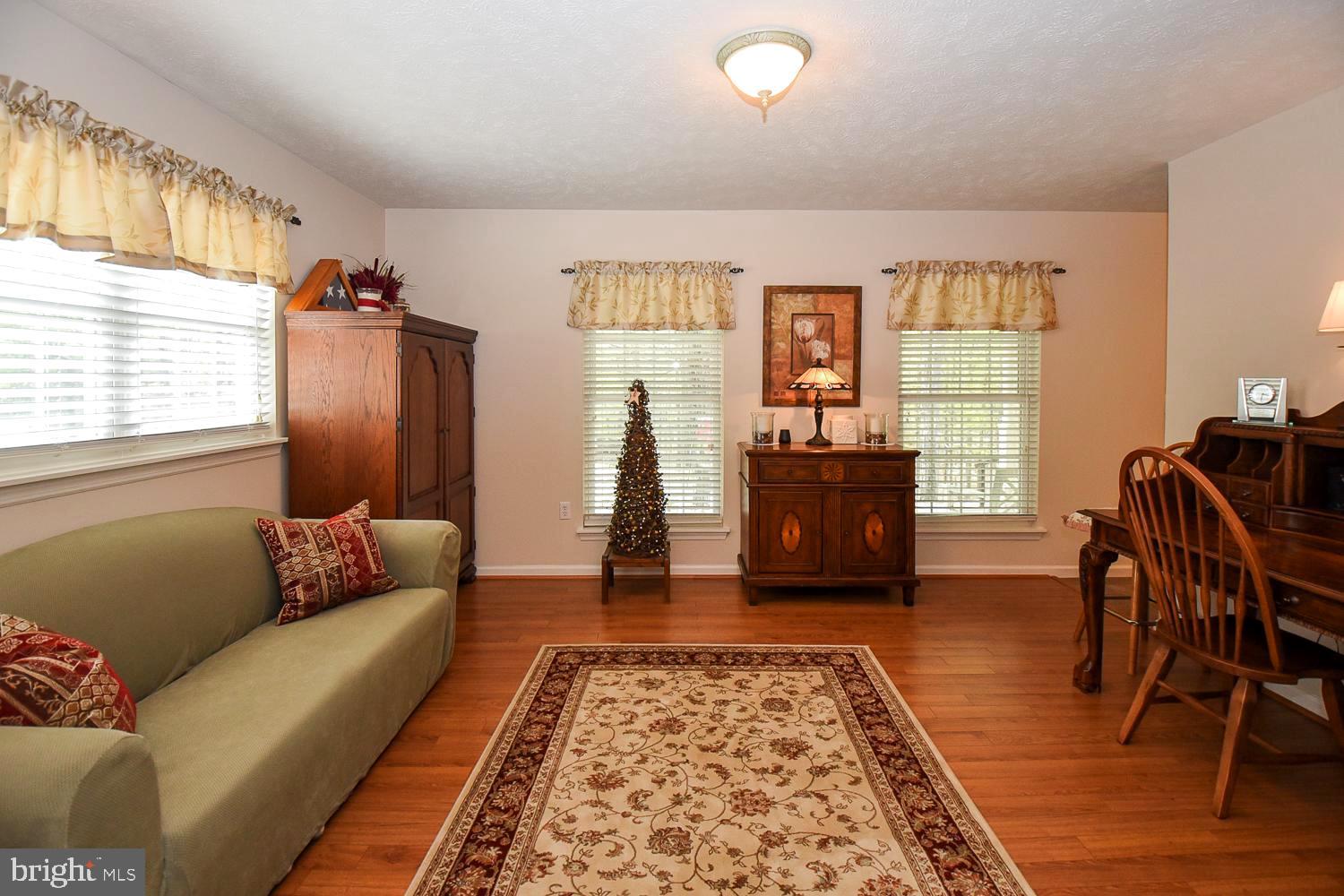 WHITETAIL RIDGE SUBDIV - Residential