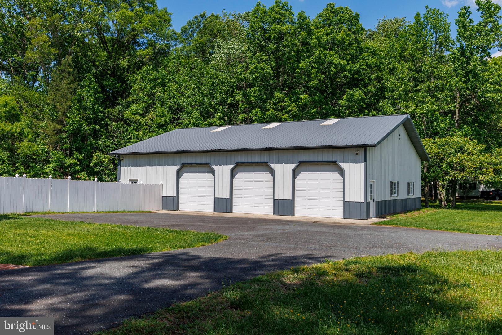 10118 HINERS LANE