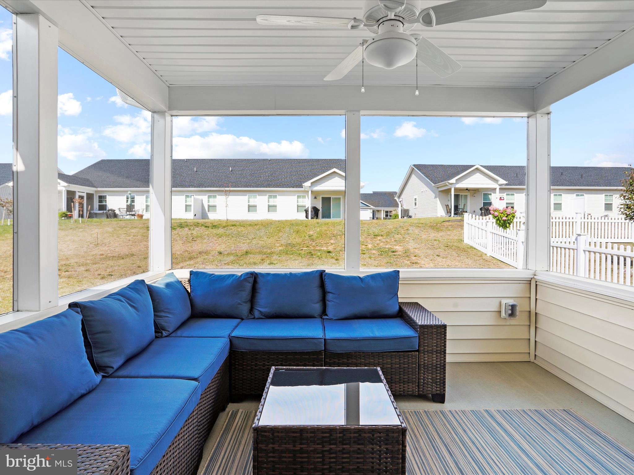 CARDINAL POINTE - Residential