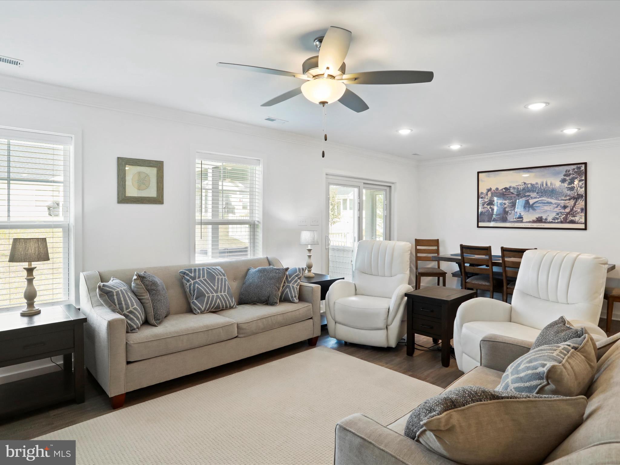 CARDINAL POINTE - Residential